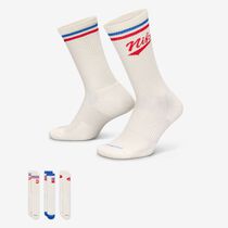 Nike Everyday Plus