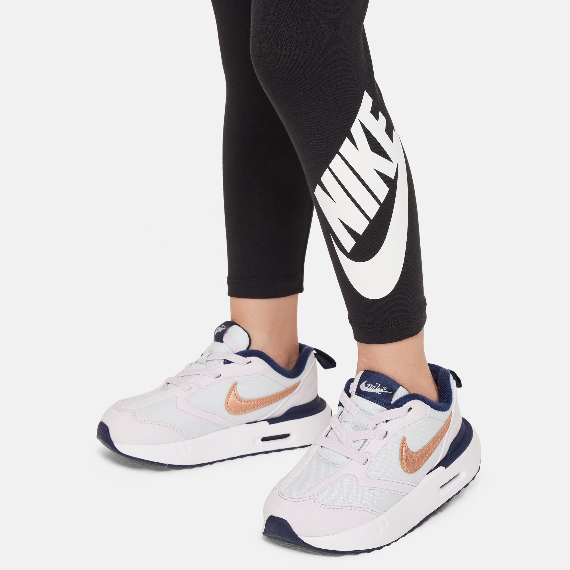 Nike air max logo top leggings