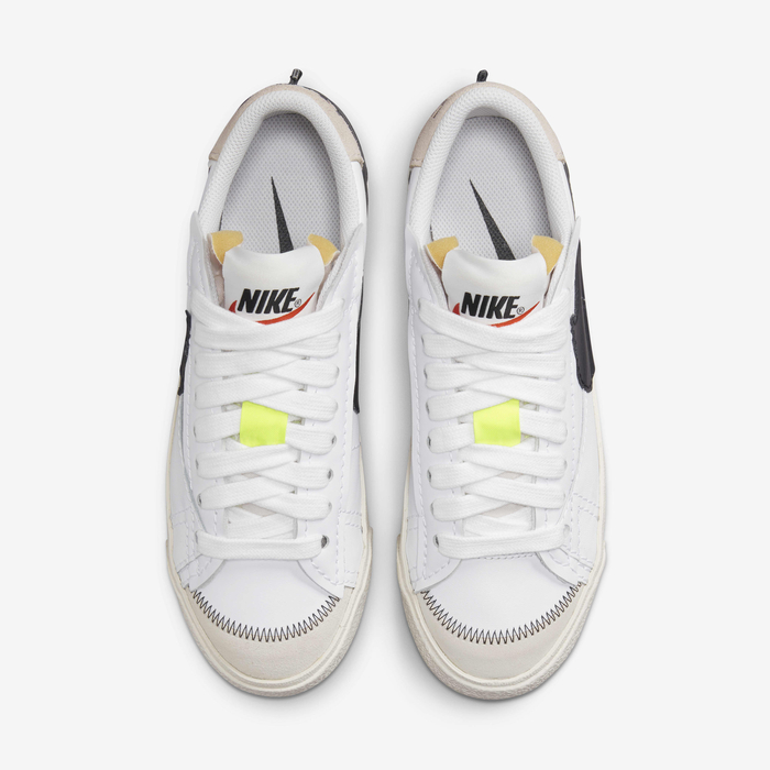 Nike Blazer Low '77 Jumbo image number 4 Nike Blazer Low '77 Jumbo image number 4