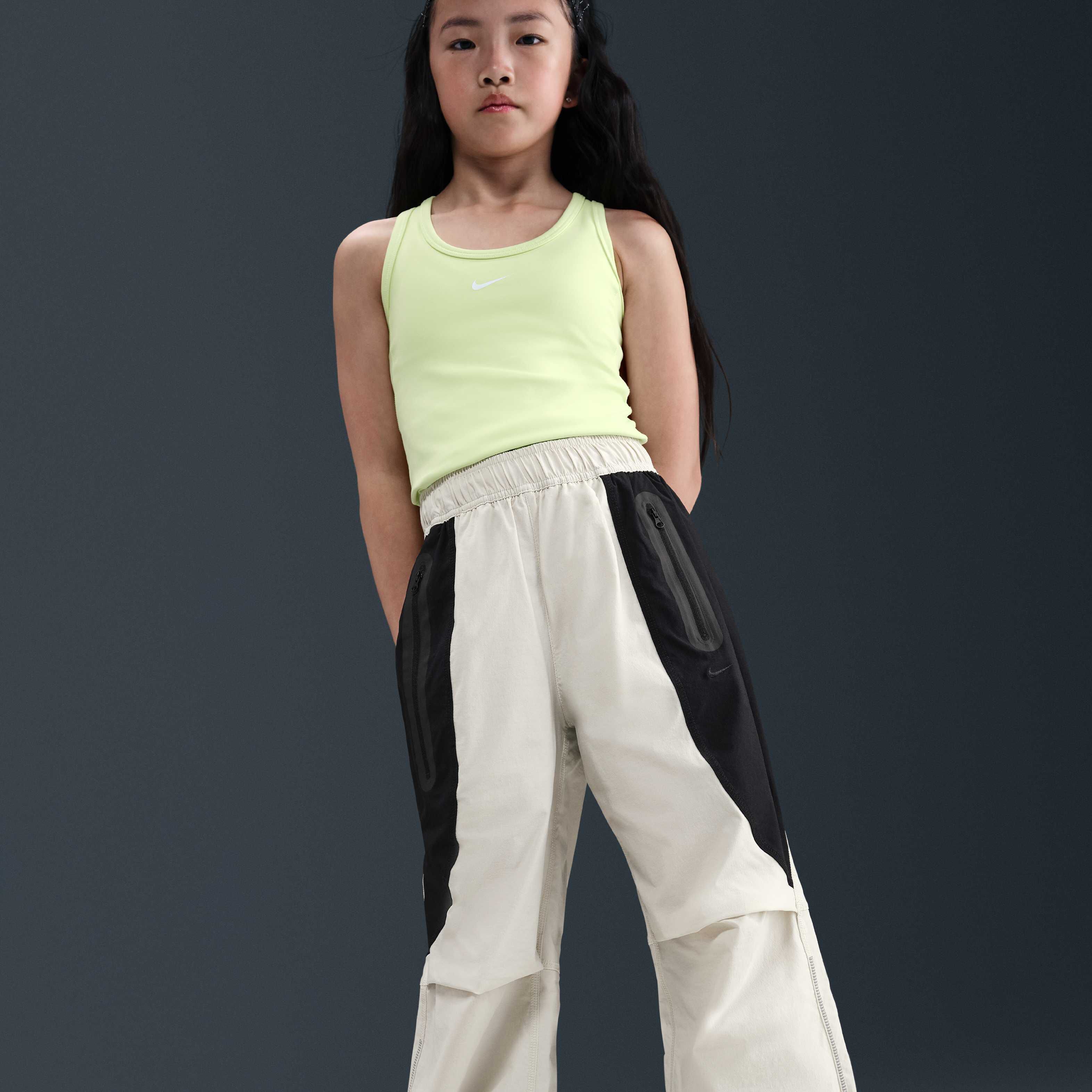 Nike Tech image number 2