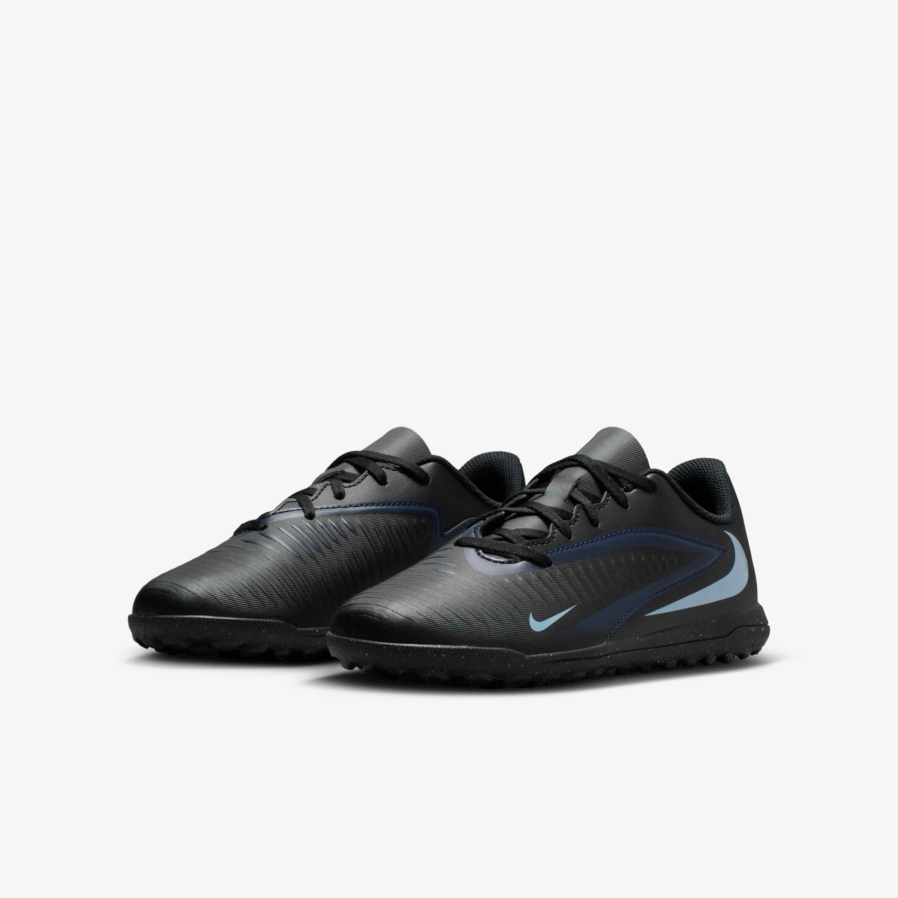 Nike Jr. Phantom 6 Low Club image number 4