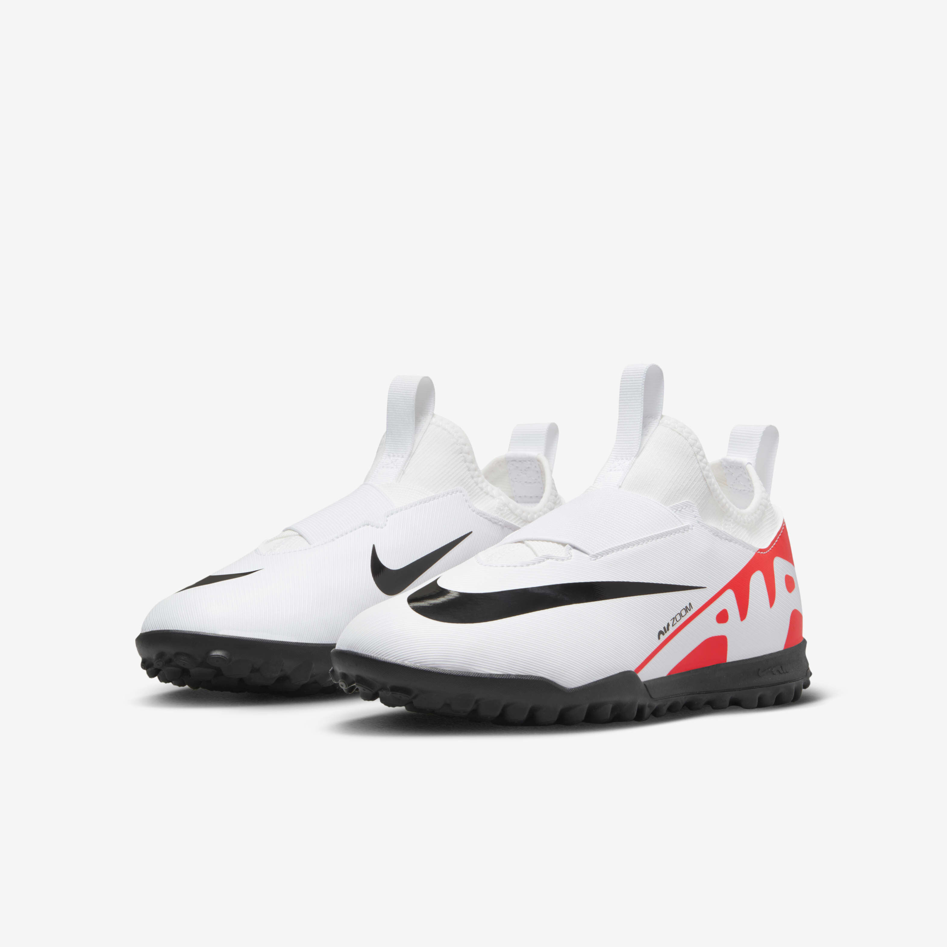 Nike Jr. Mercurial Vapor 15 Academy image number 4