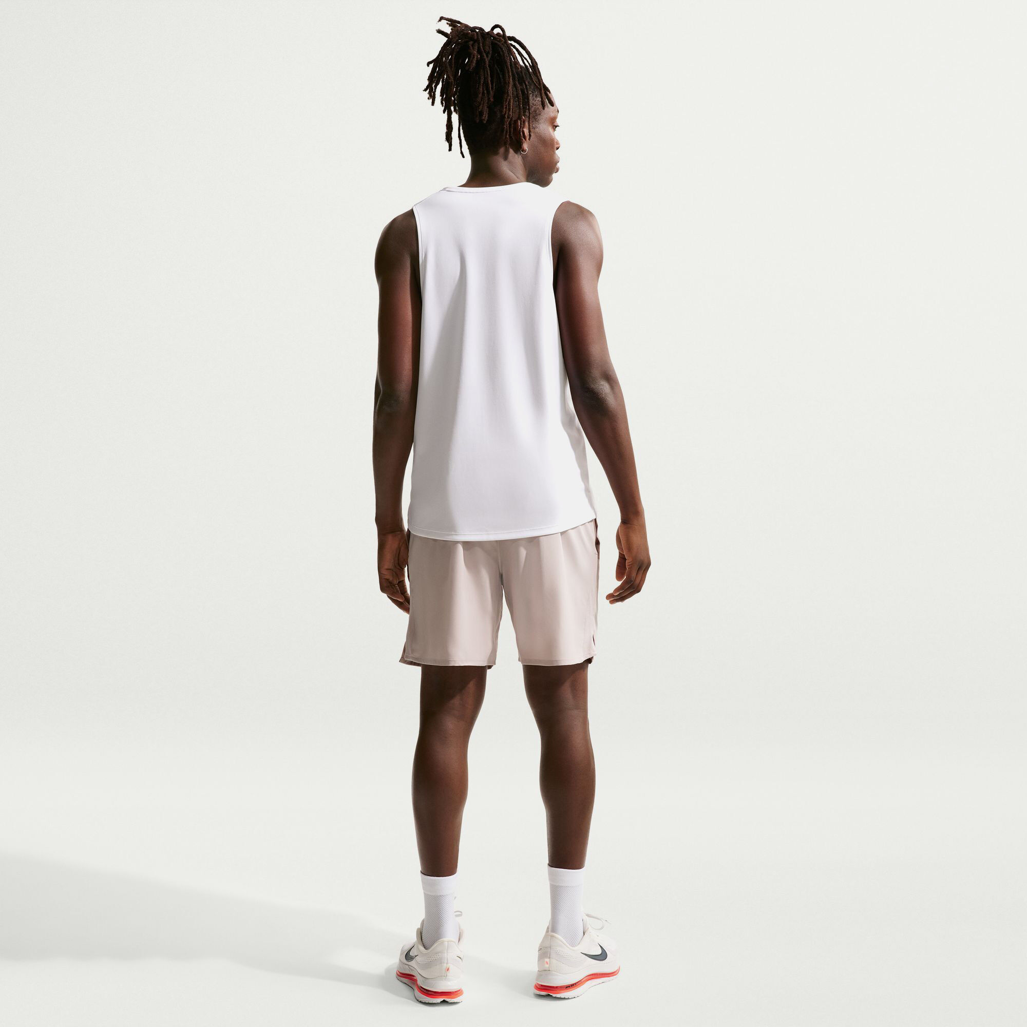 Nike Challenger image number 1