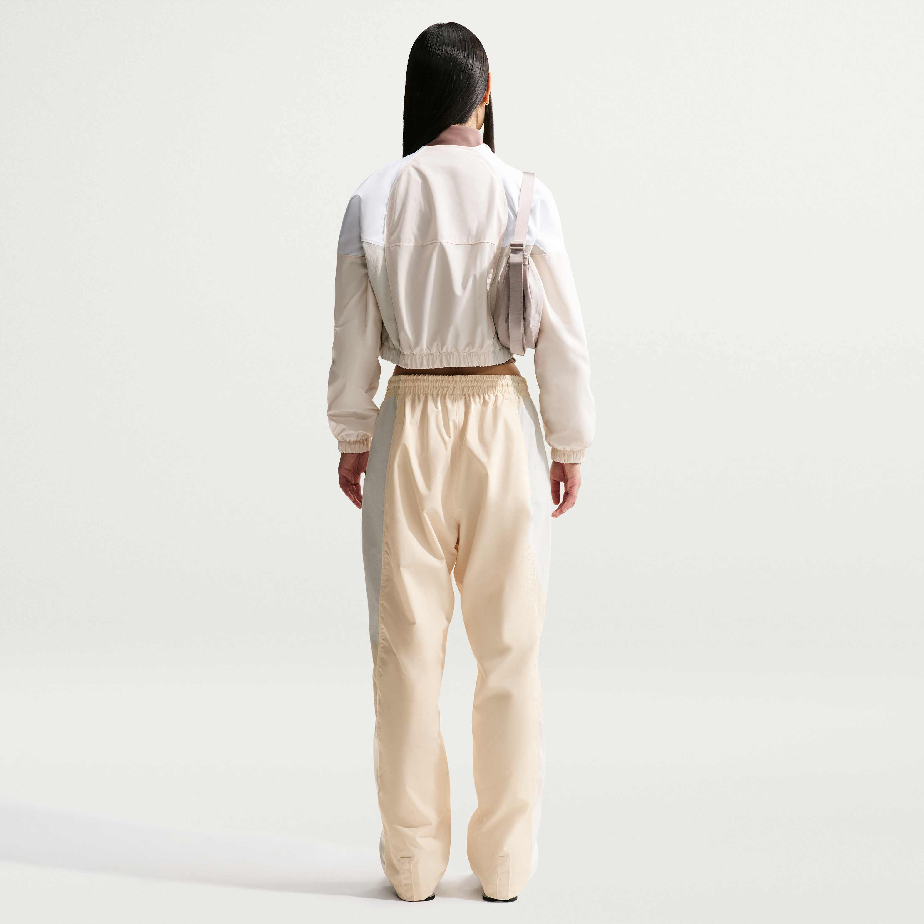 نايكي سبورتسوير image number 4