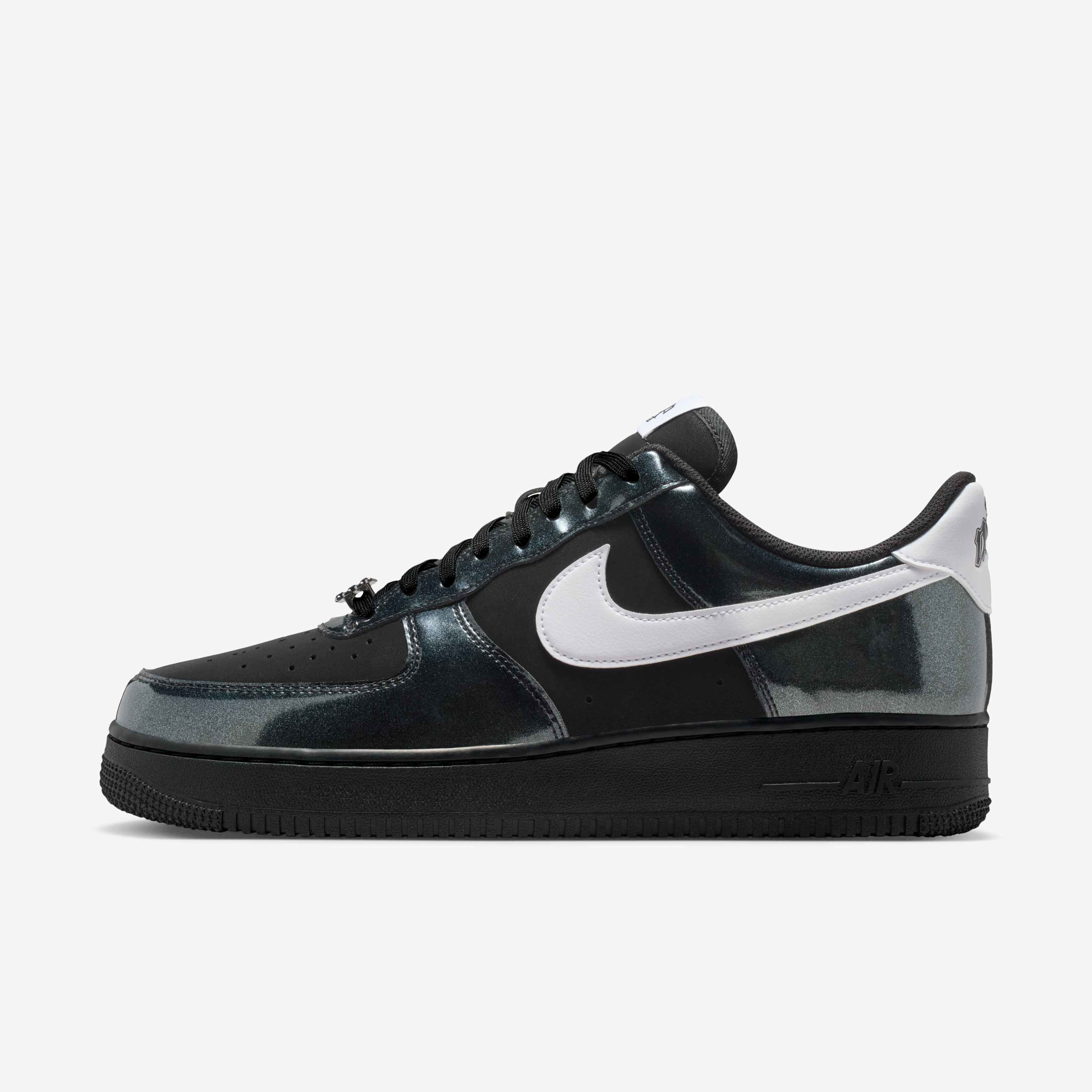 Nike Air Force 1 '07 LV8 image number 0