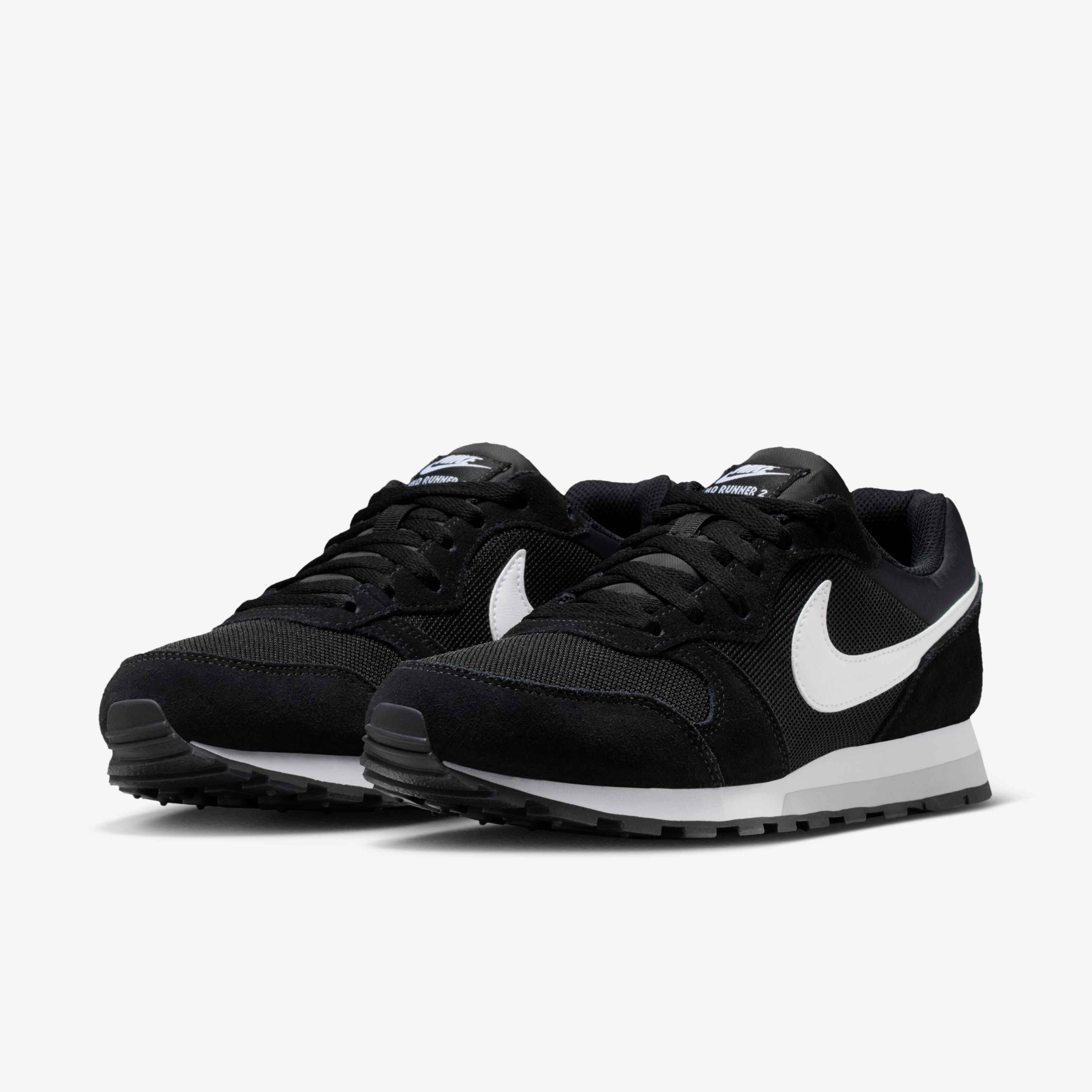 Nike MD Runner 2 image number 4