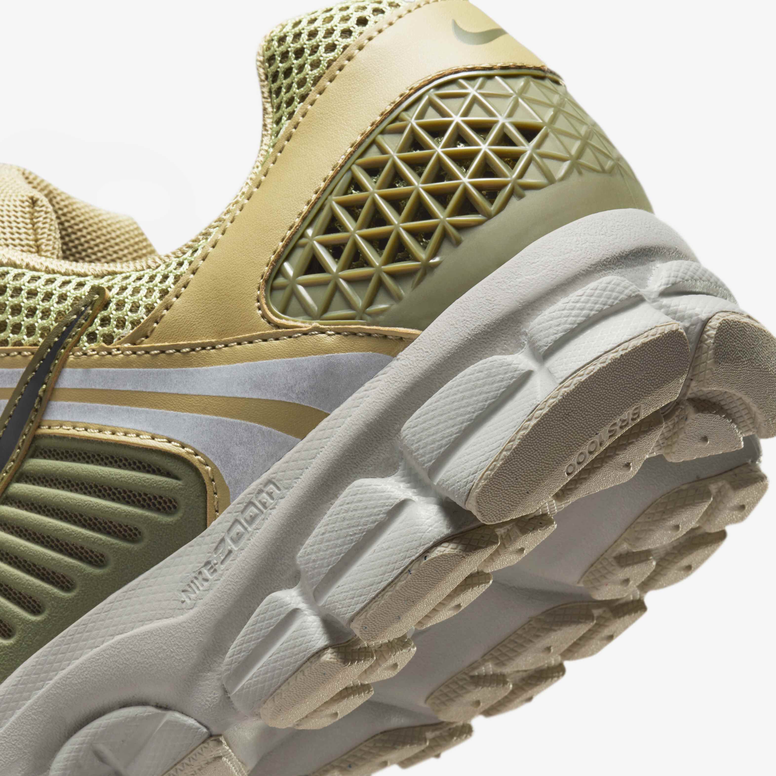 Nike Zoom Vomero 5 image number 7