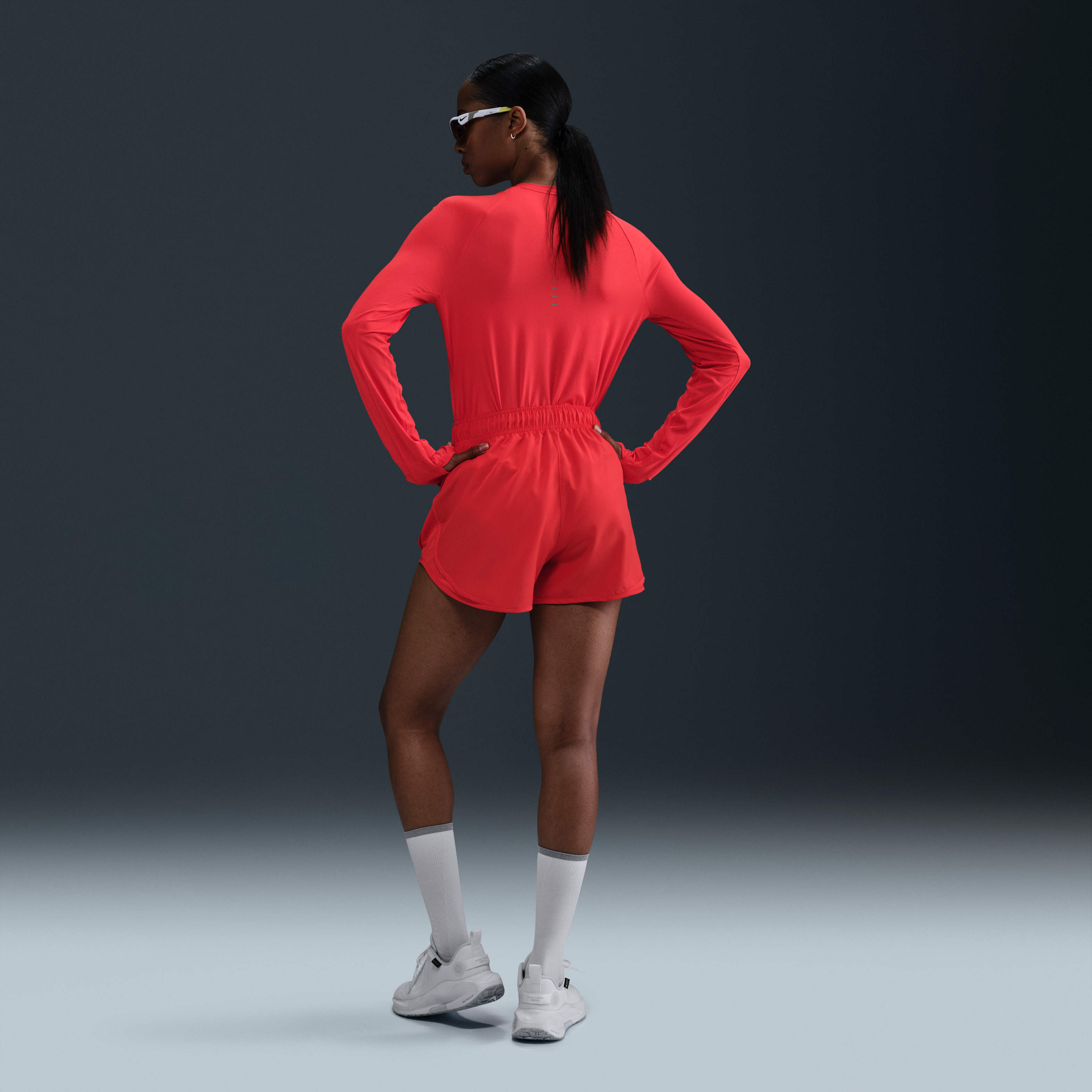 Nike Tempo image number 3