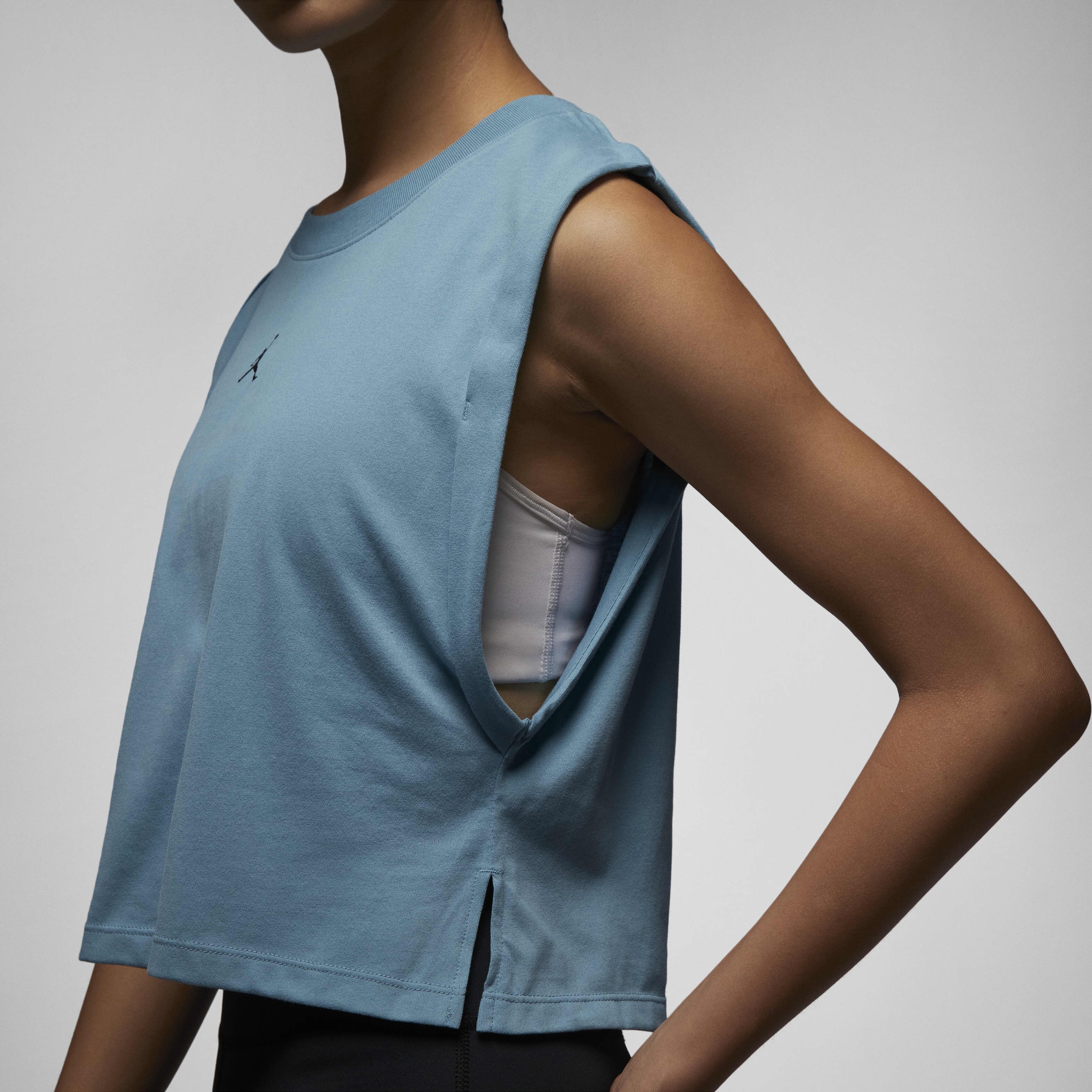 جوردن سبورت ايسنشالز image number 3