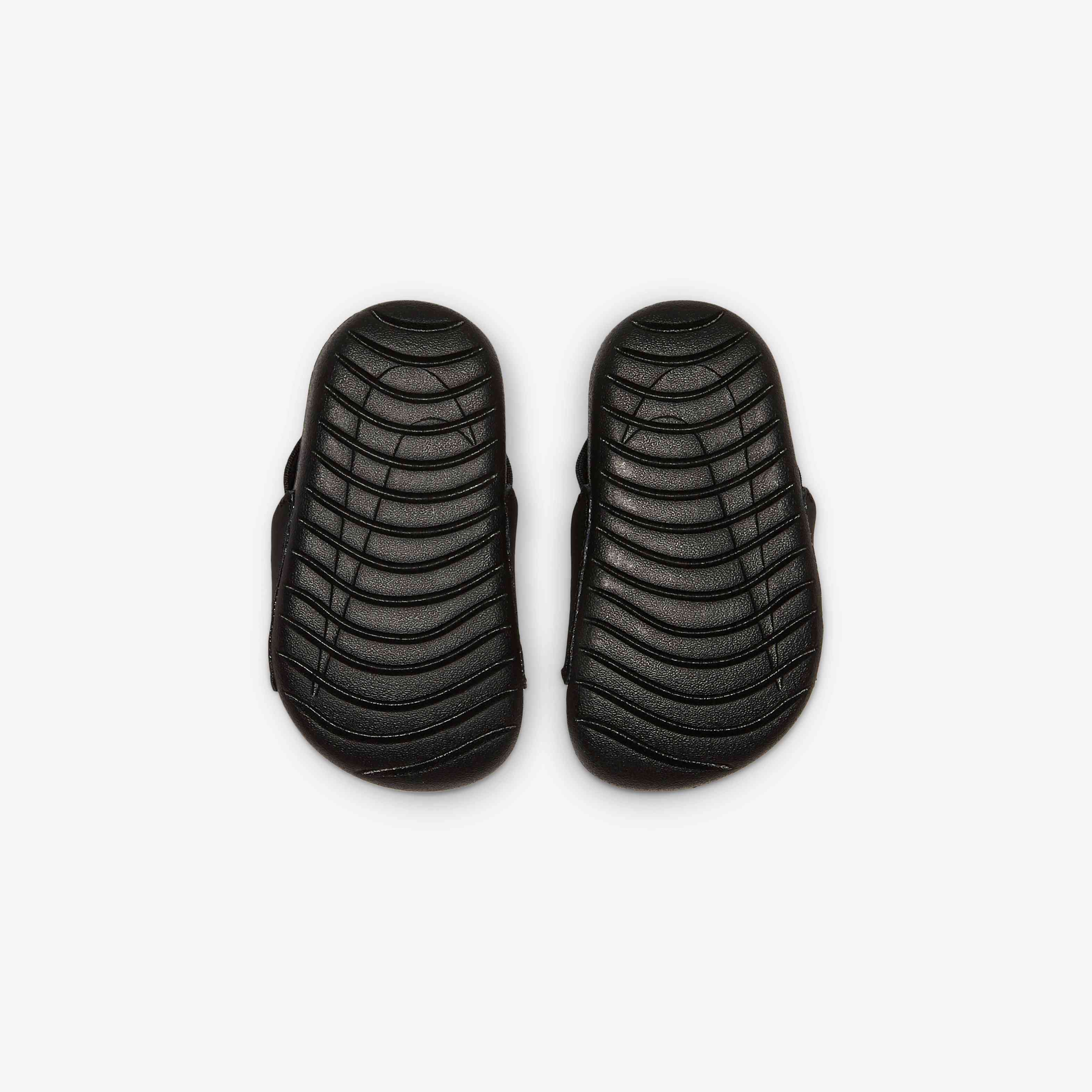 نايكي كاوا image number 3