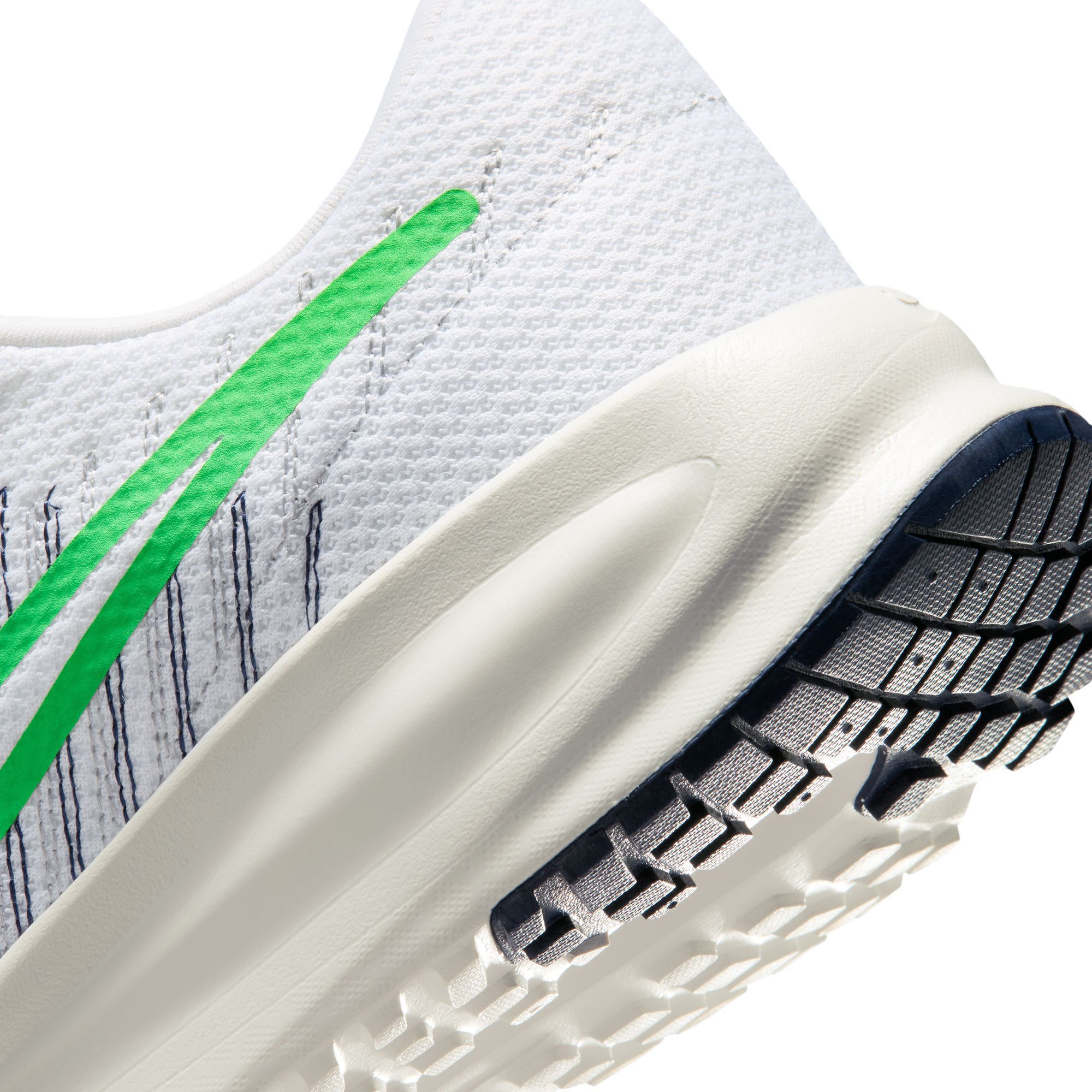 Nike Run Defy image number 9