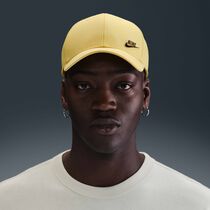 Nike Dri-FIT Club