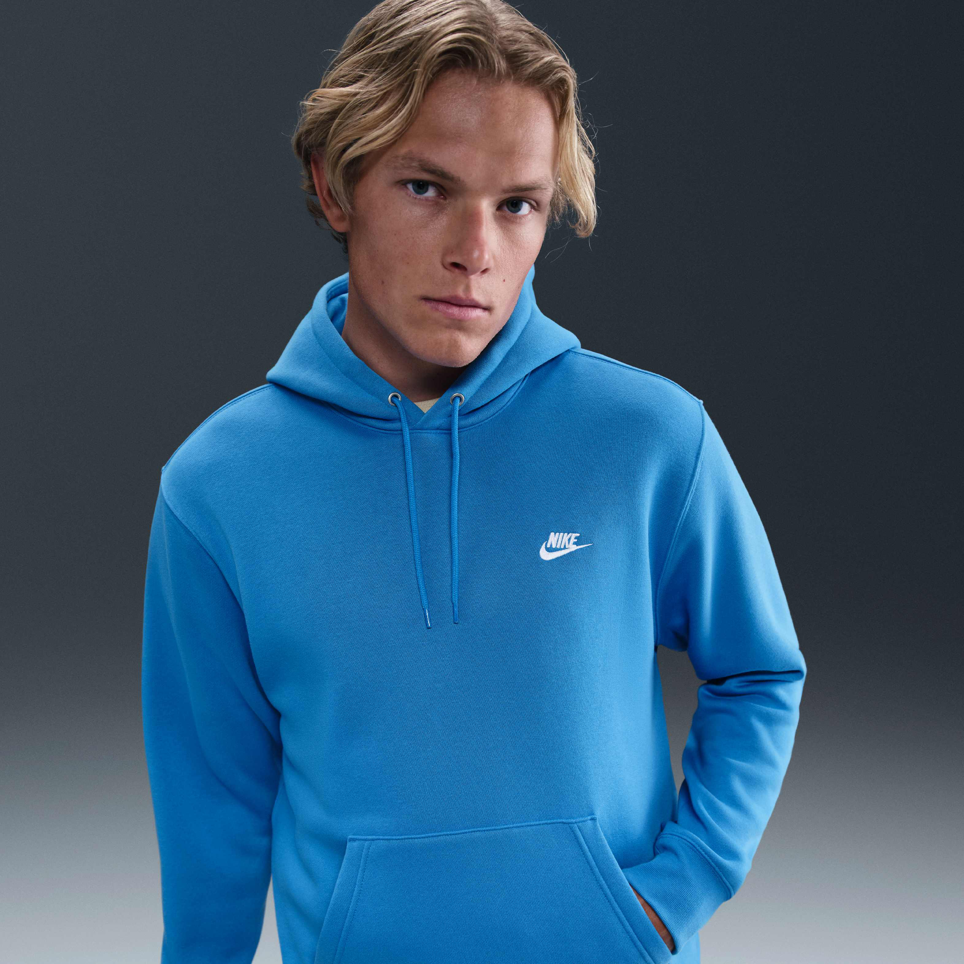Nike Club image number 0