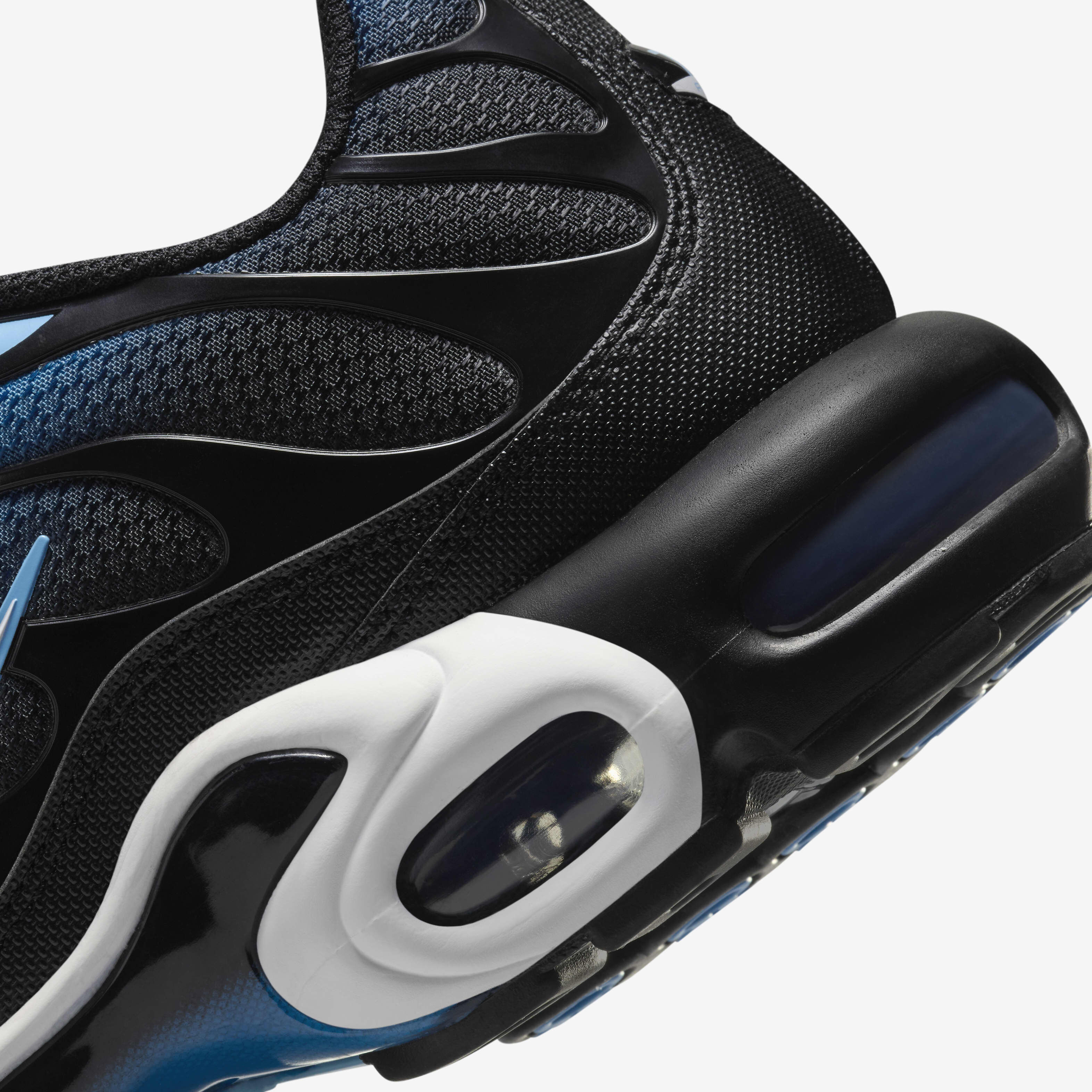 Buy Nike Air Max Plus Men s Shoes Nike Saudi Official
