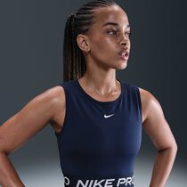 Nike Pro