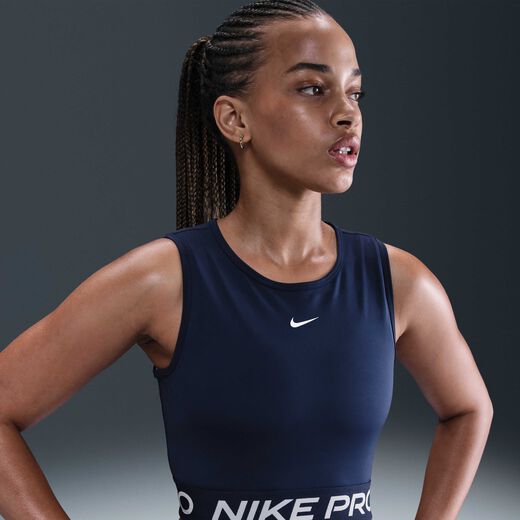 Nike Pro