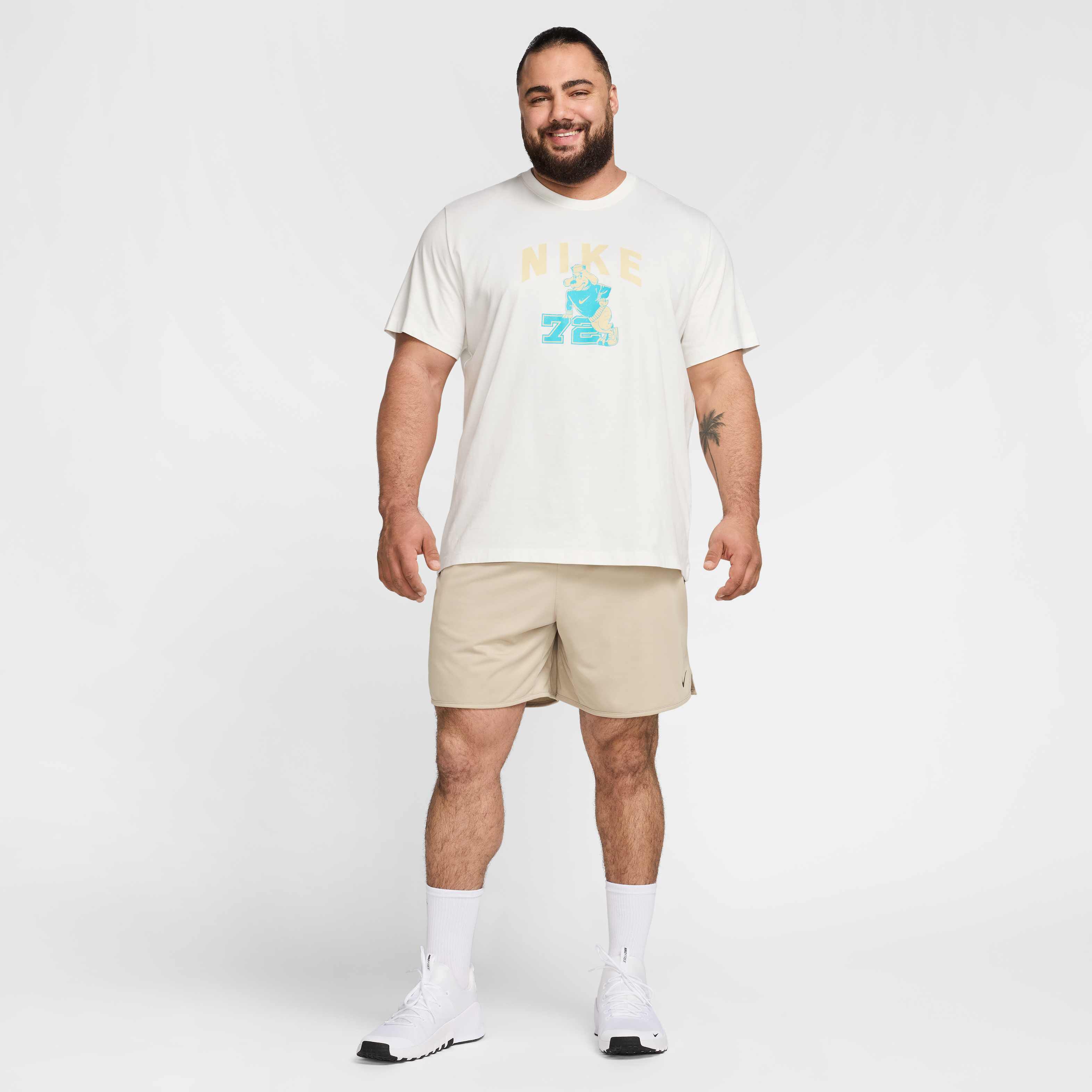 نايكي توتاليتي image number 13