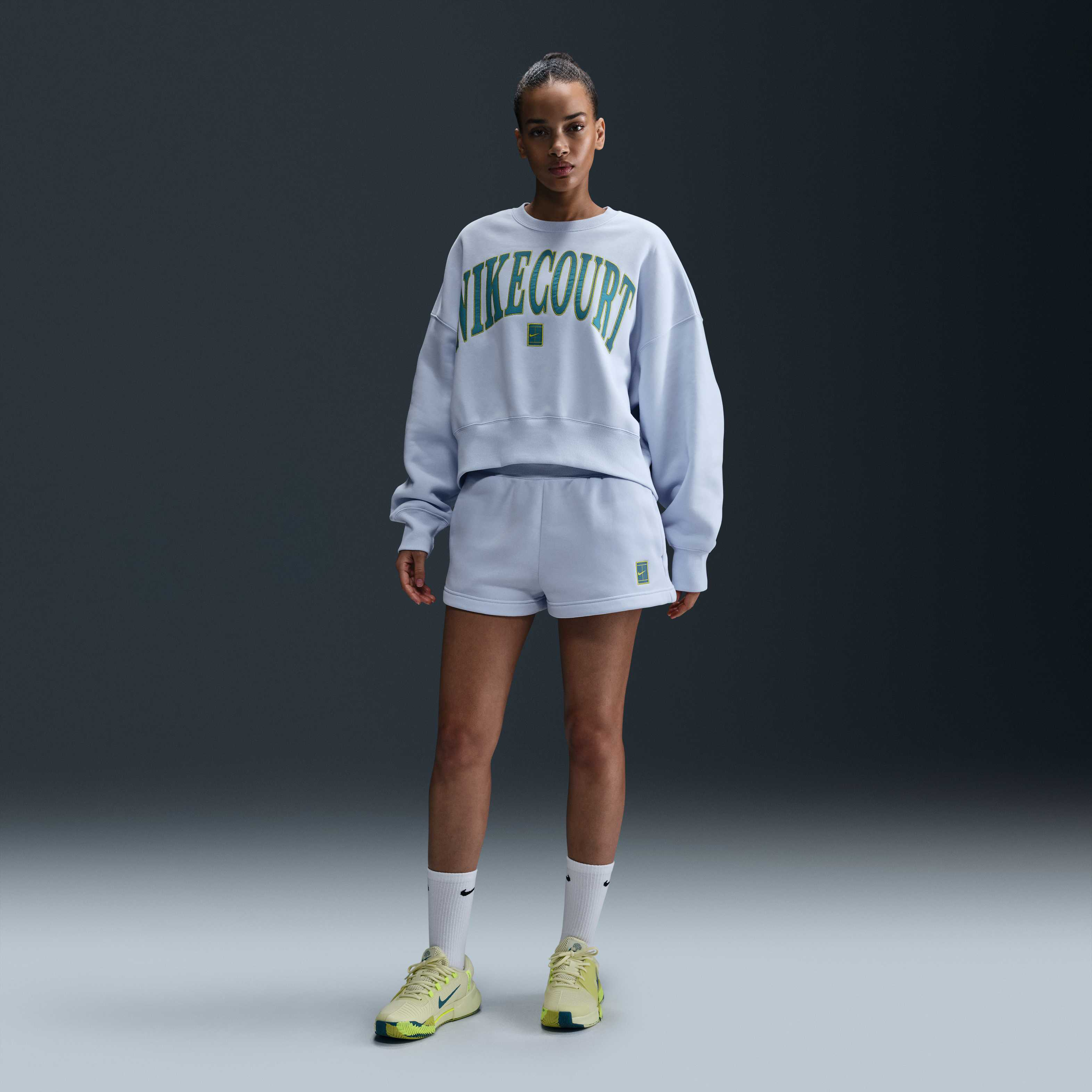 NikeCourt Phoenix Fleece image number 3