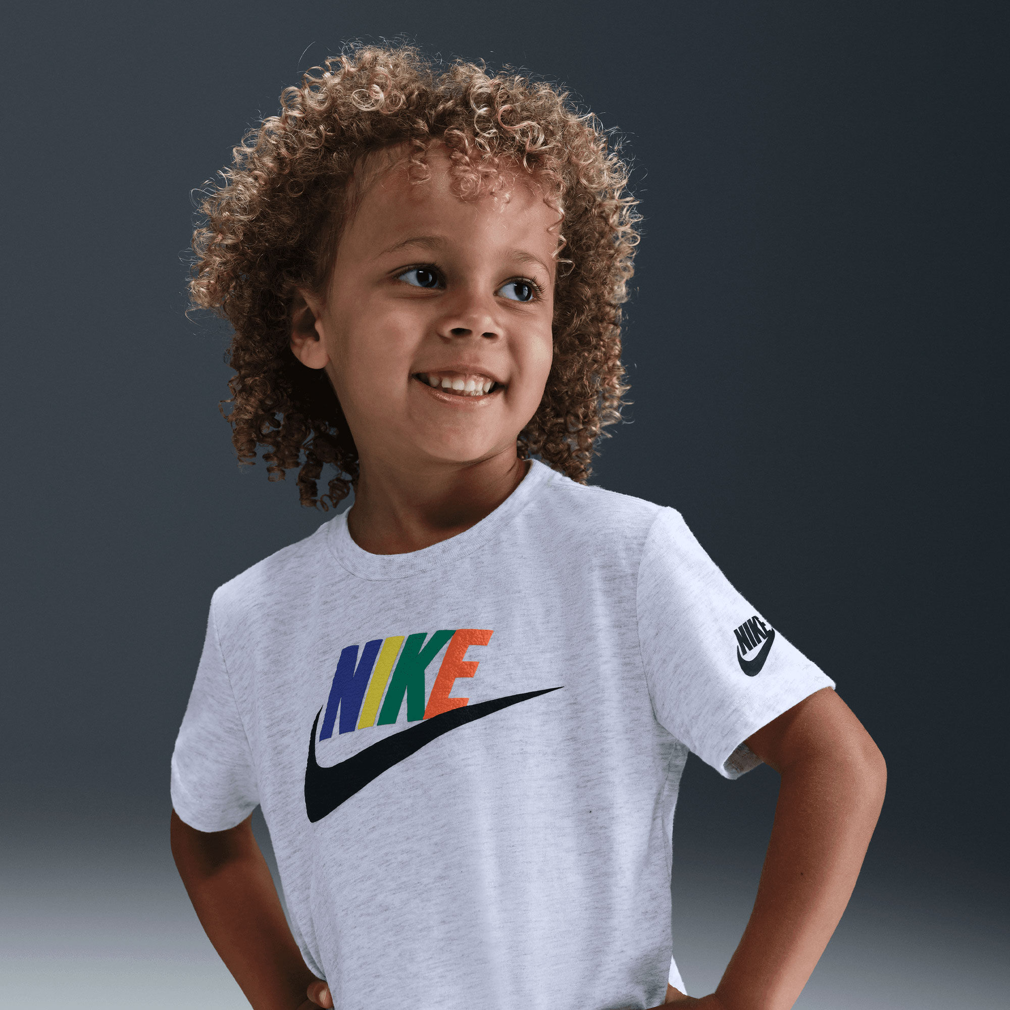 نايكي كلوب image number 7