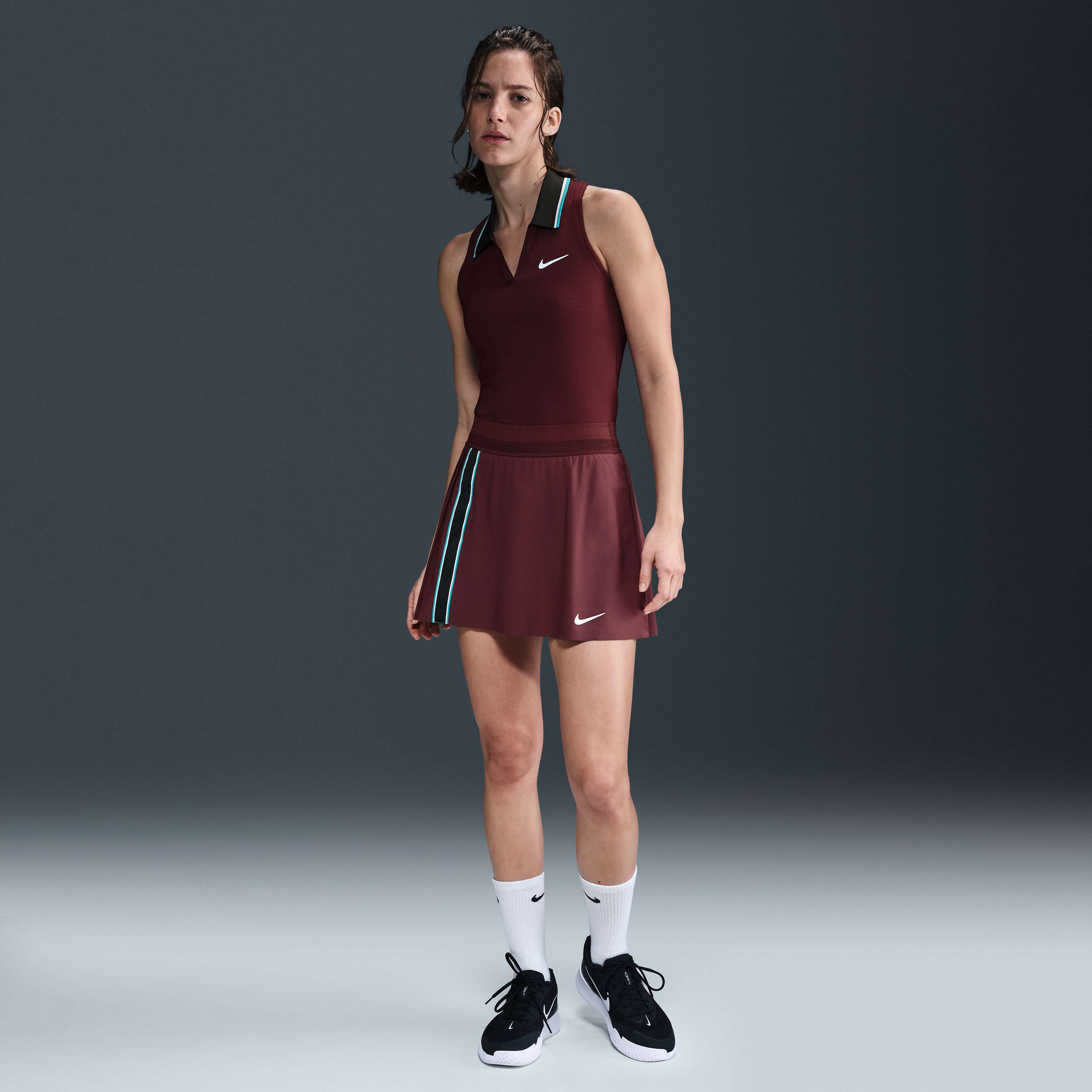 نايكي كورت سلام image number 3