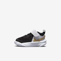 Nike Team Hustle D 10