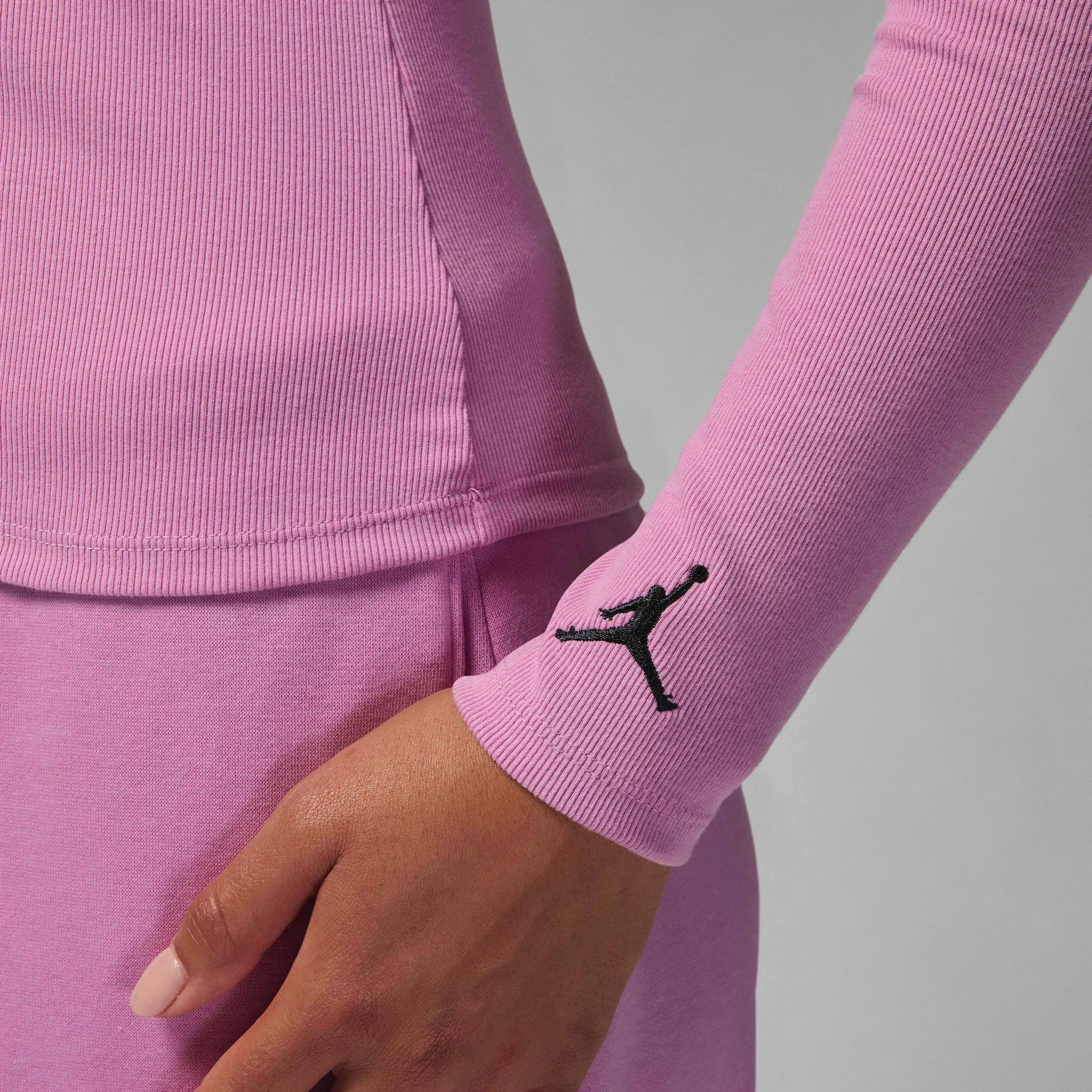 Jordan image number 3