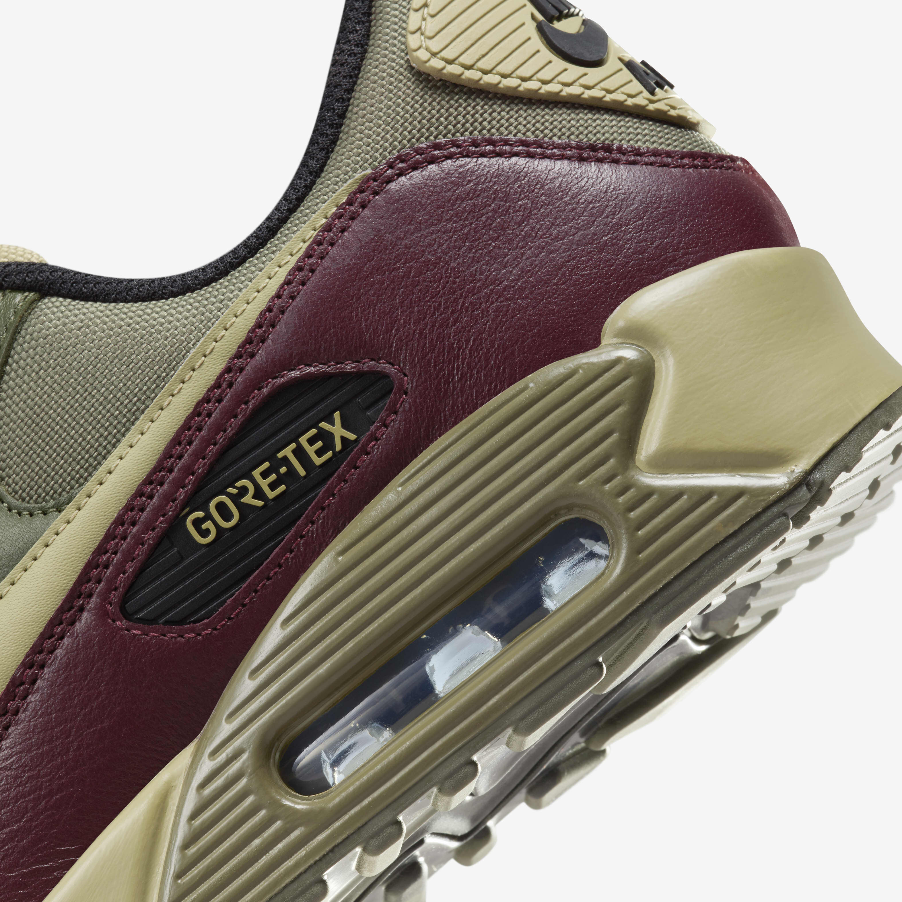 Buy Nike Air Max 90 GORE TEX Men s Winterized Shoes Nike Saudi Official