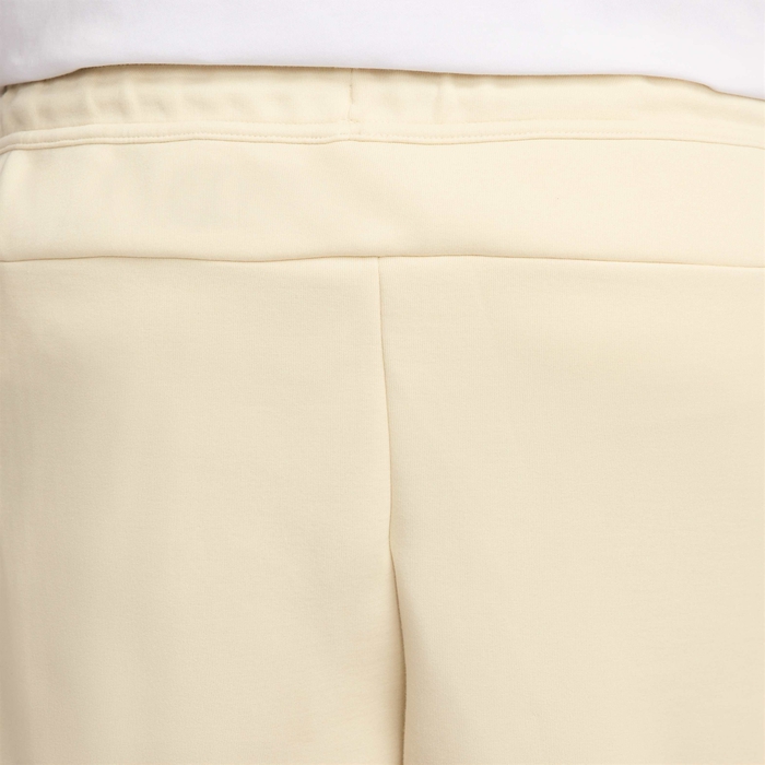 Nike Tech image number 15 Nike Tech image number 15