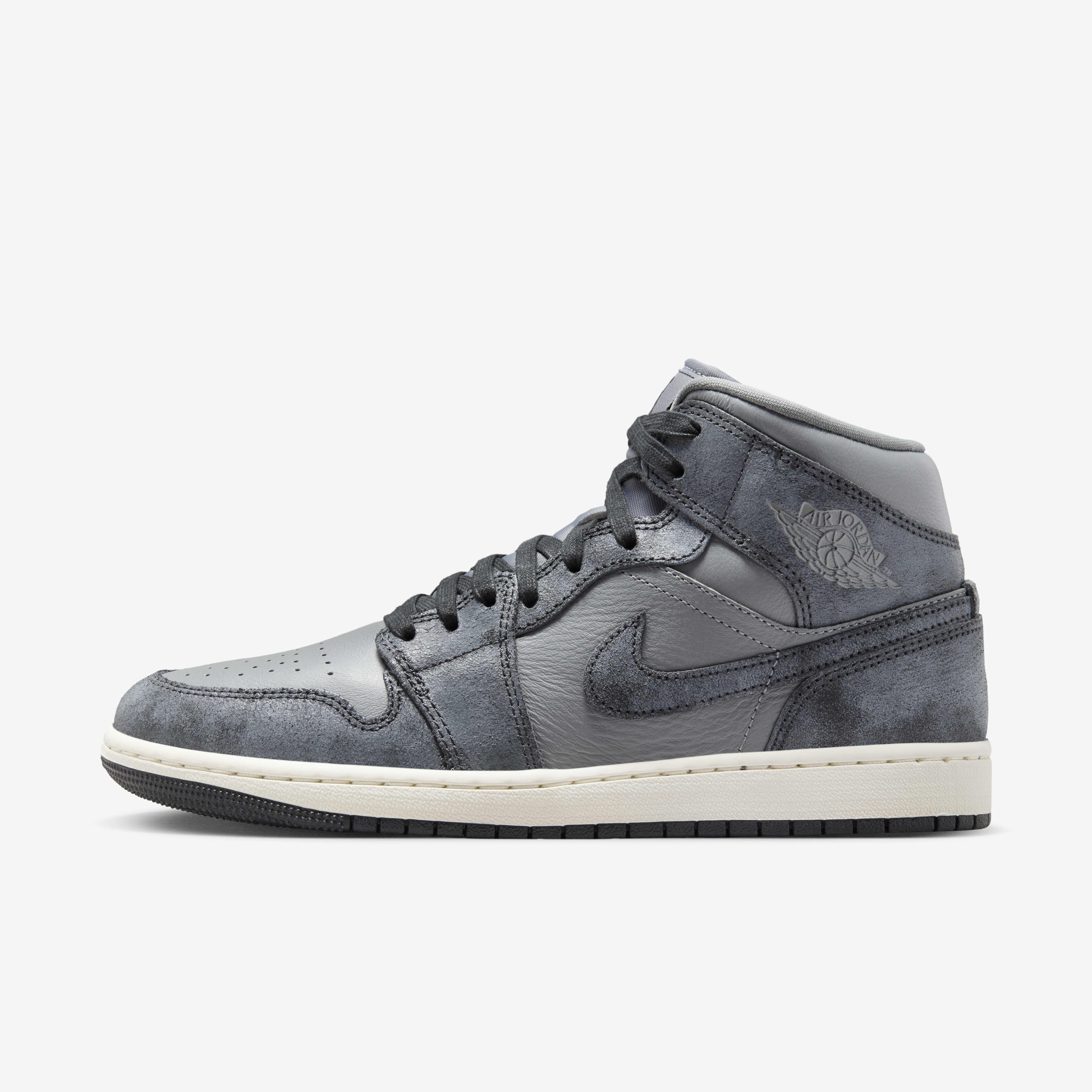 Buy Air Jordan 1 Mid SE Women s Shoes Nike Saudi Official