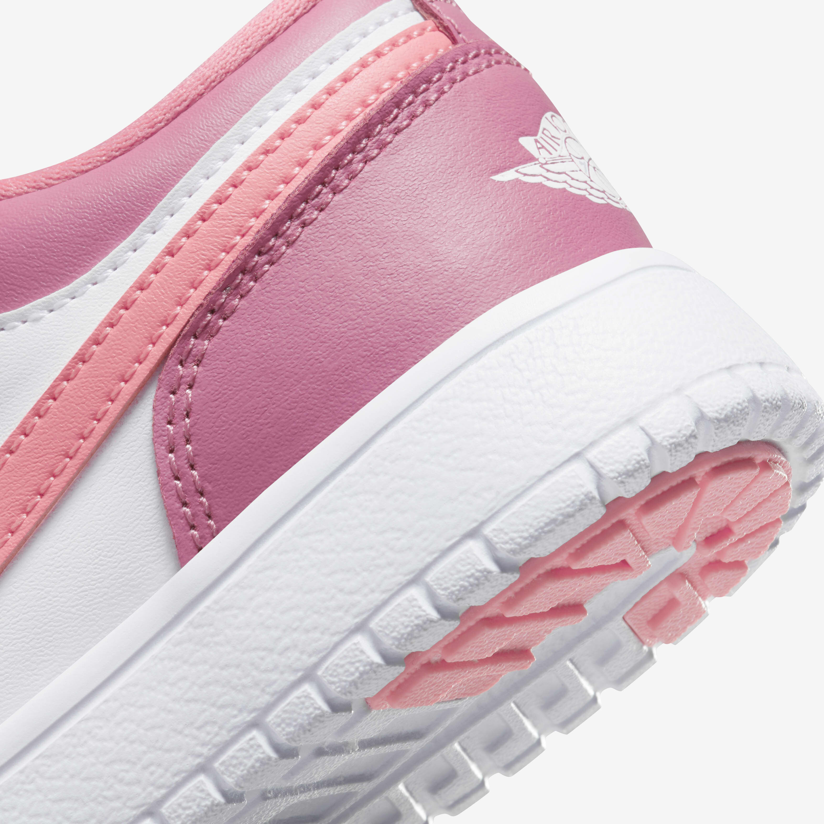 Jordan 1 Low Alt image number 7