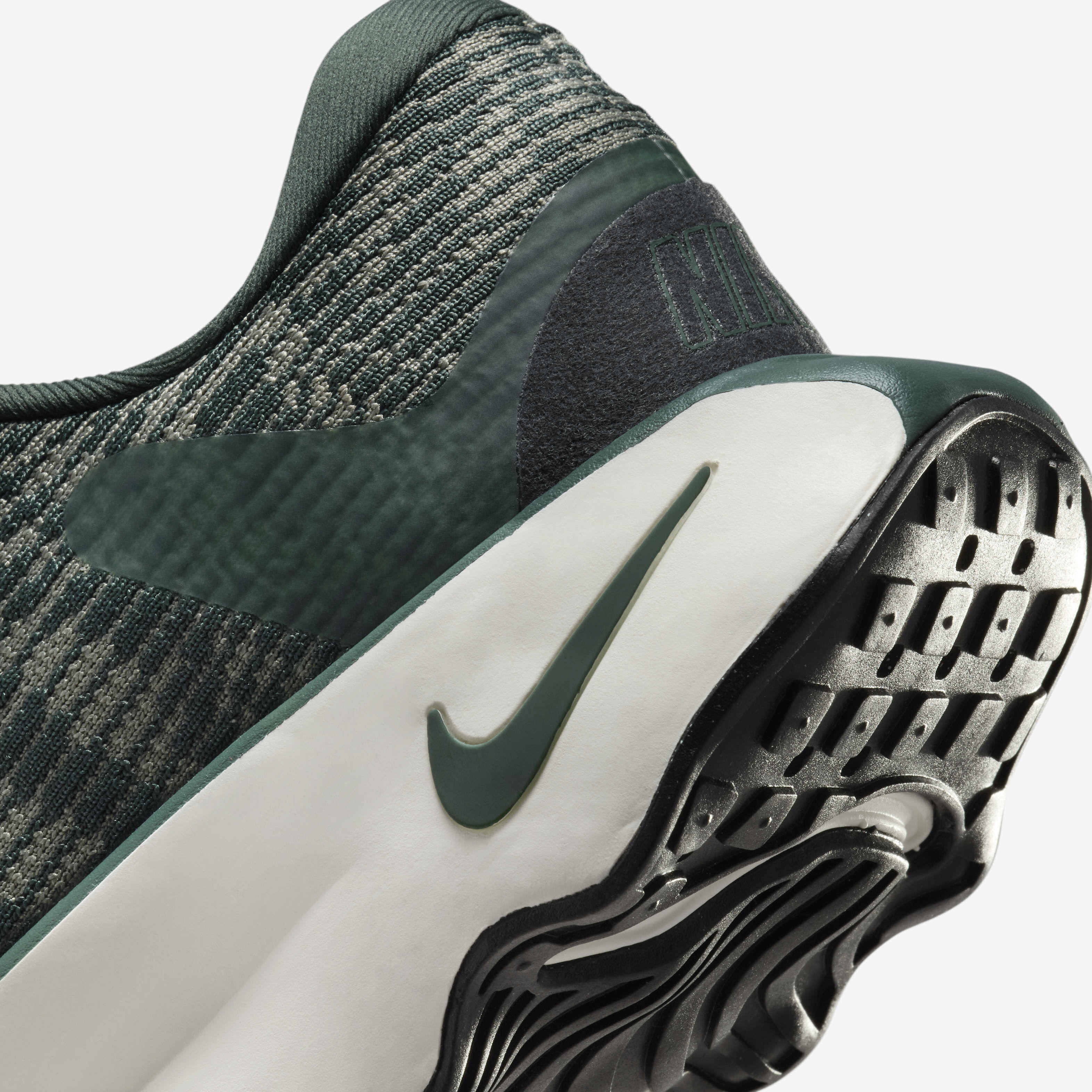 Nike Motiva image number 7