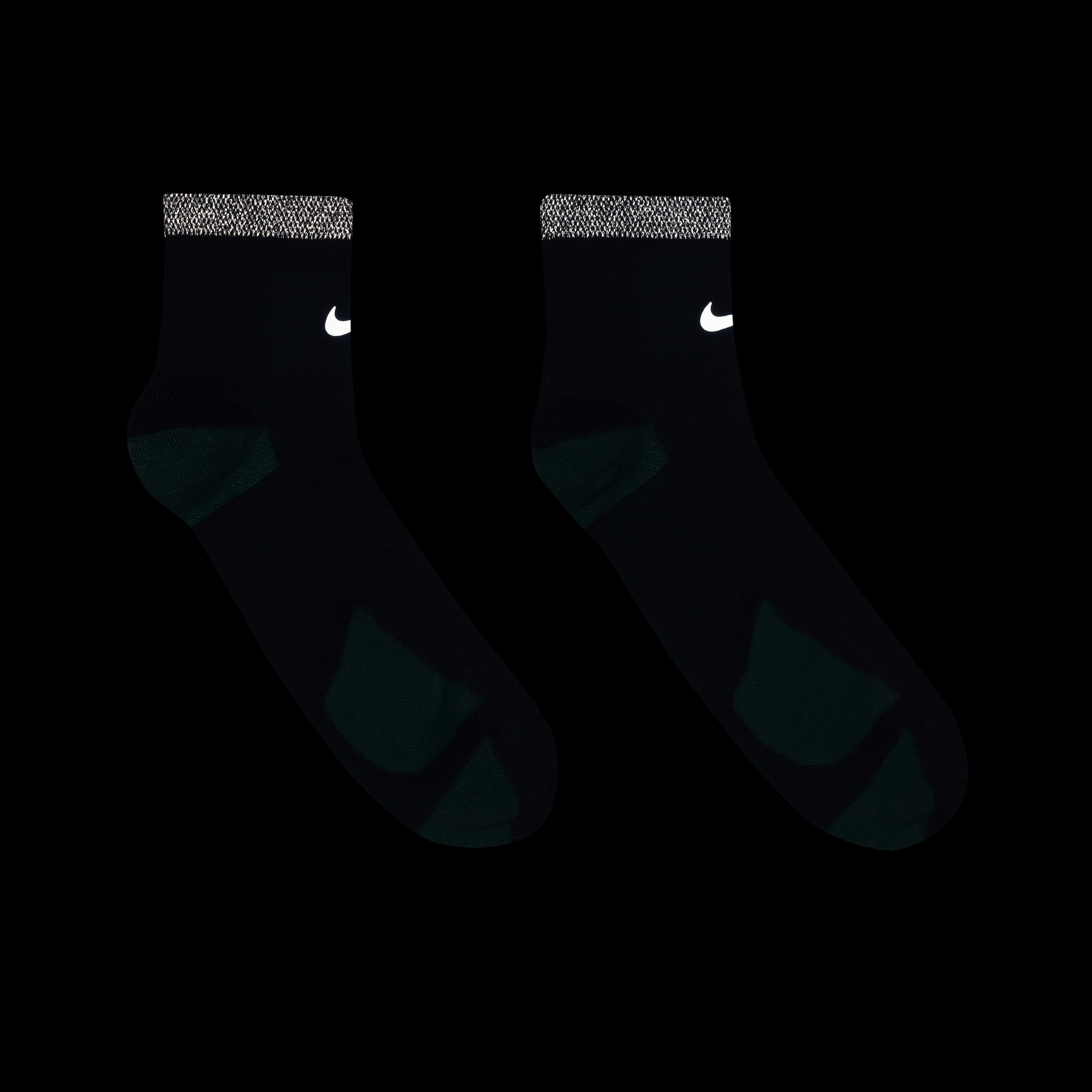 Nike Dri-FIT Spark image number 4