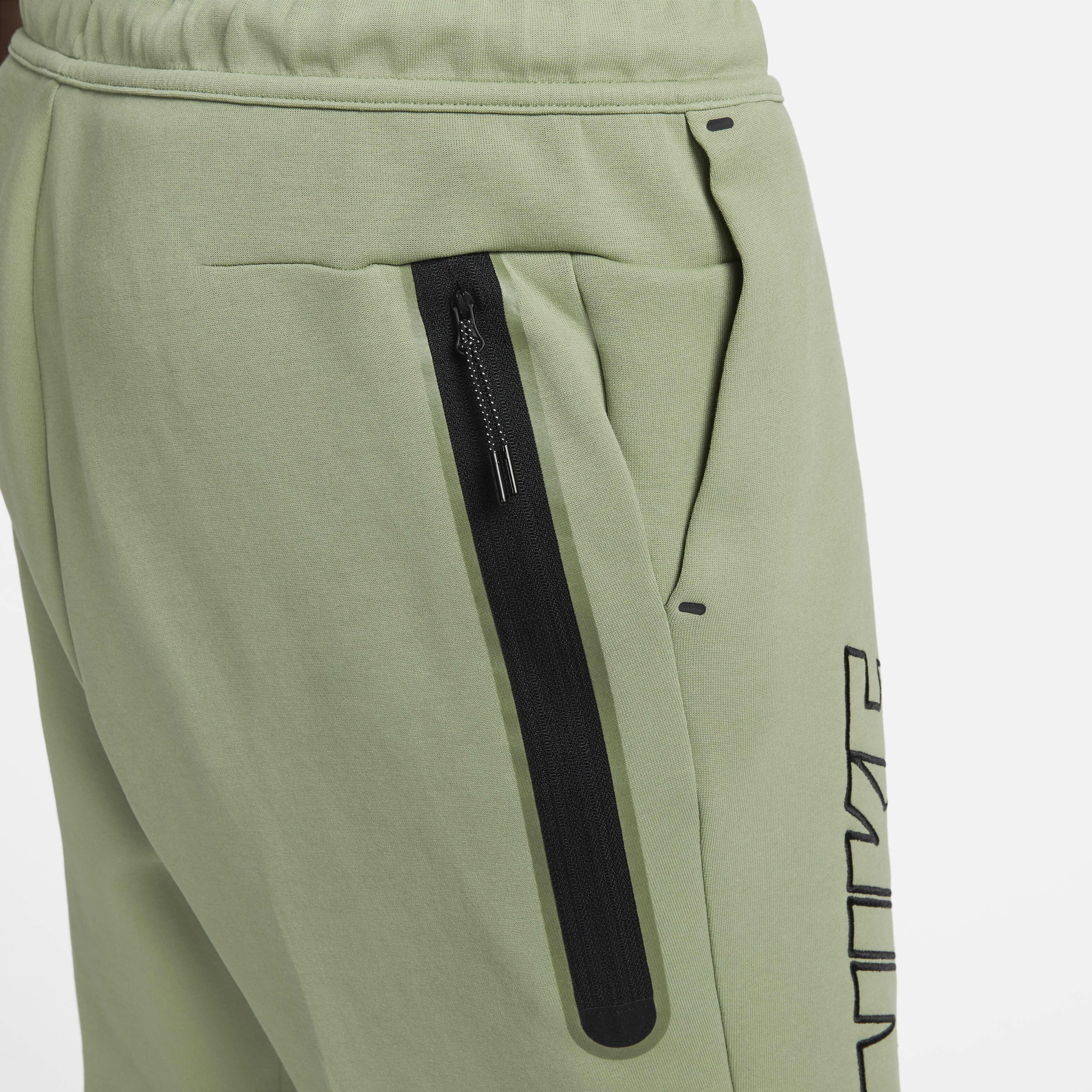 Nike Tech Fleece image number 4