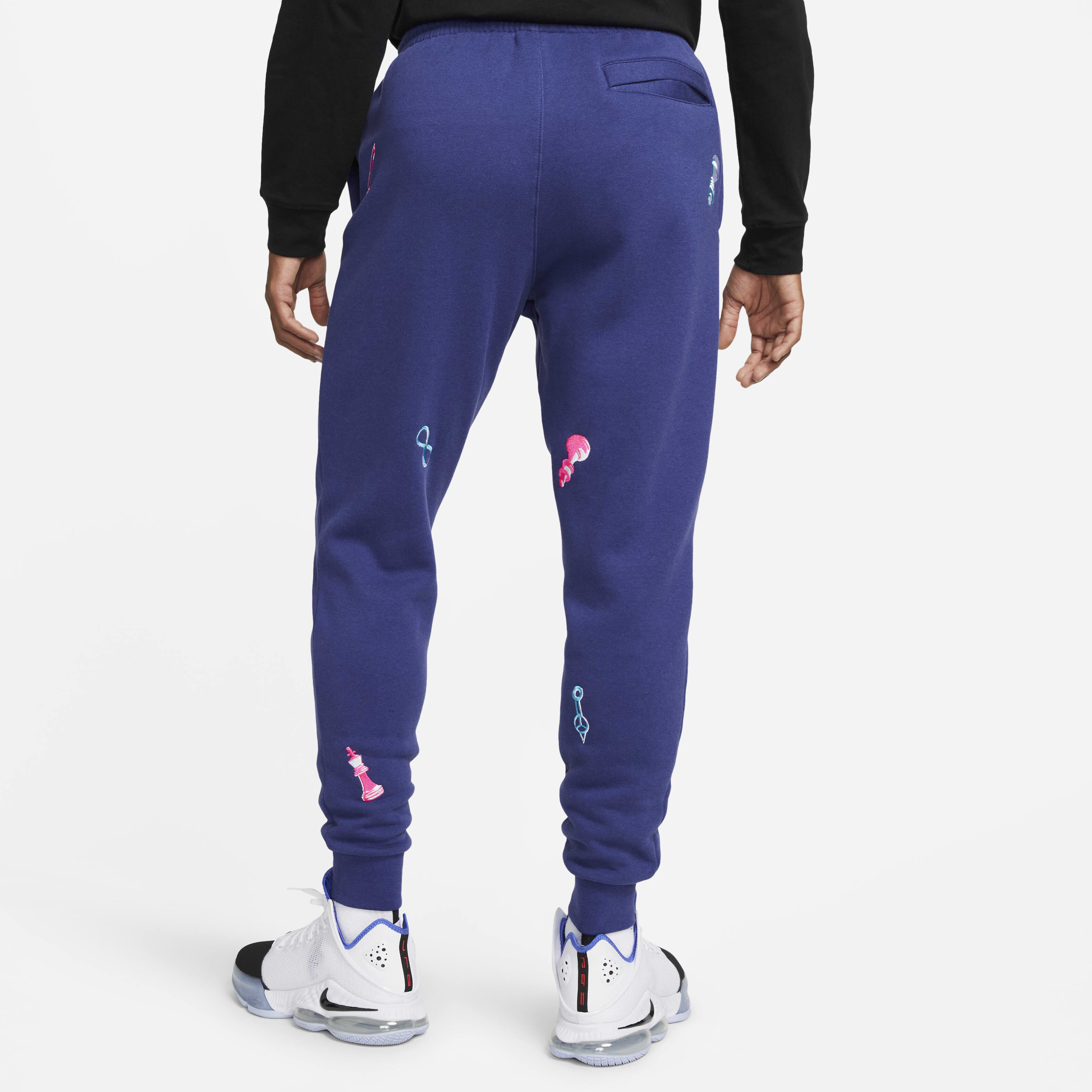 Lebron joggers pants discount