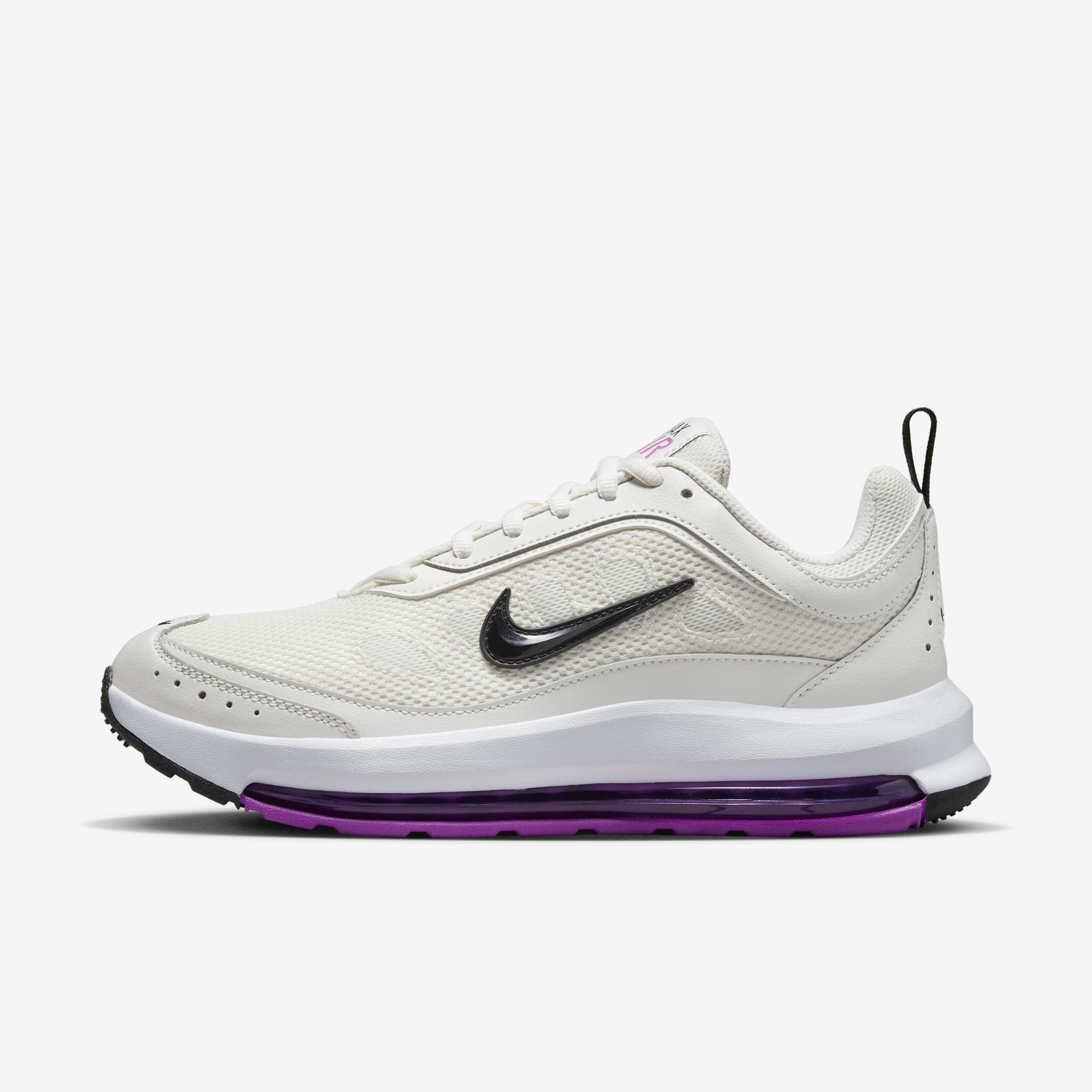Buy Nike Air Max AP Women s Shoe Nike Saudi Official
