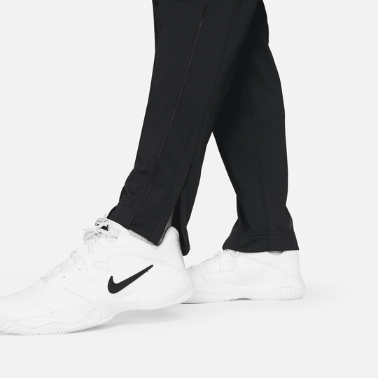 NikeCourt