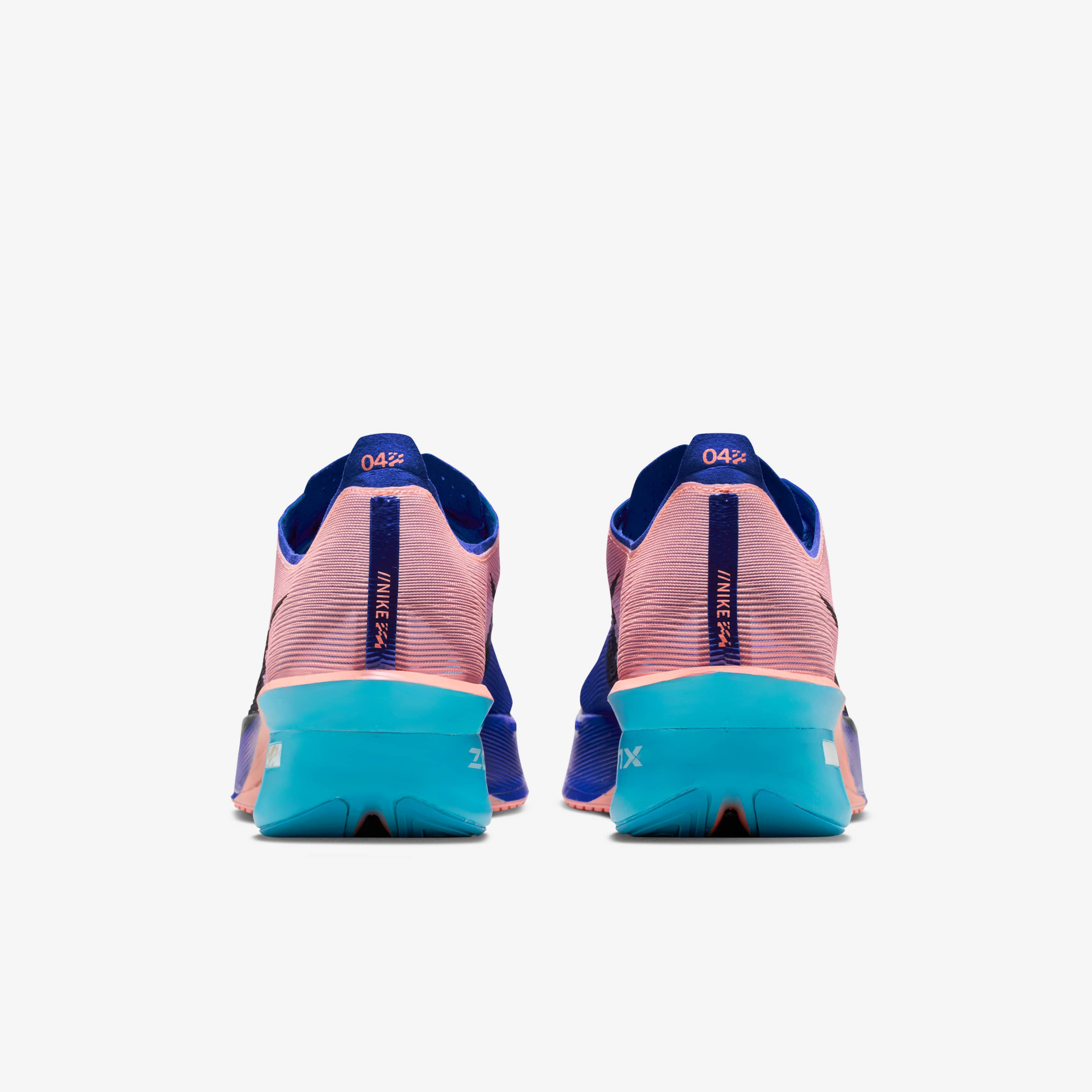 Nike Vaporfly 4 image number 15