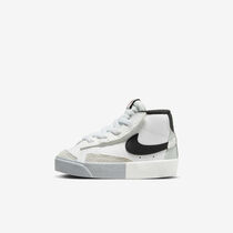 Nike Blazer Mid '77 SE