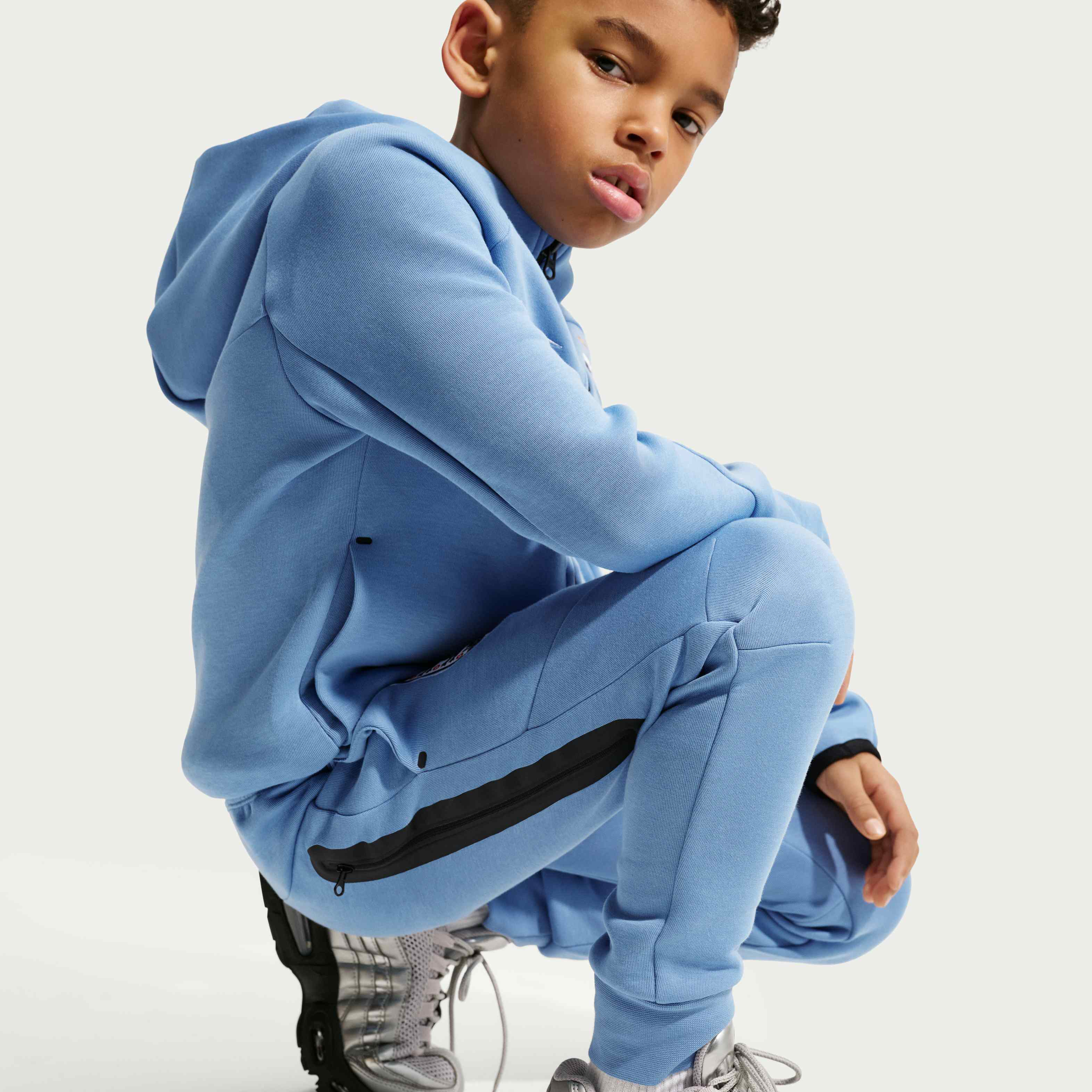 England Tech Fleece image number 3