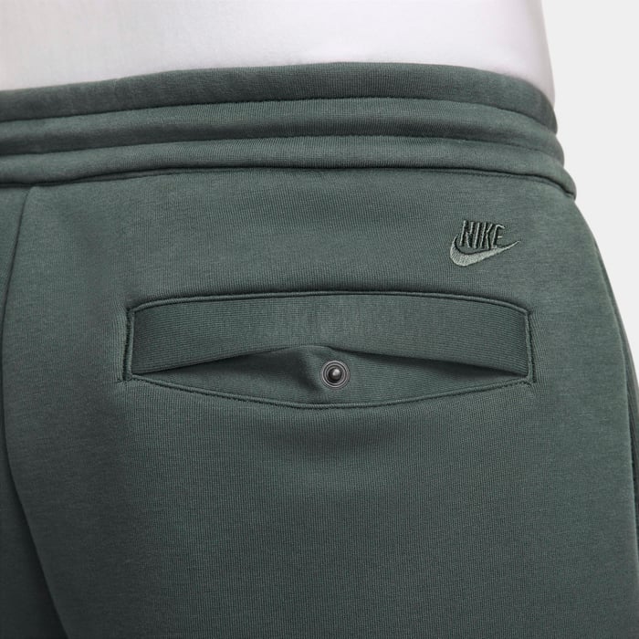 Nike Tech image number 5 Nike Tech image number 5