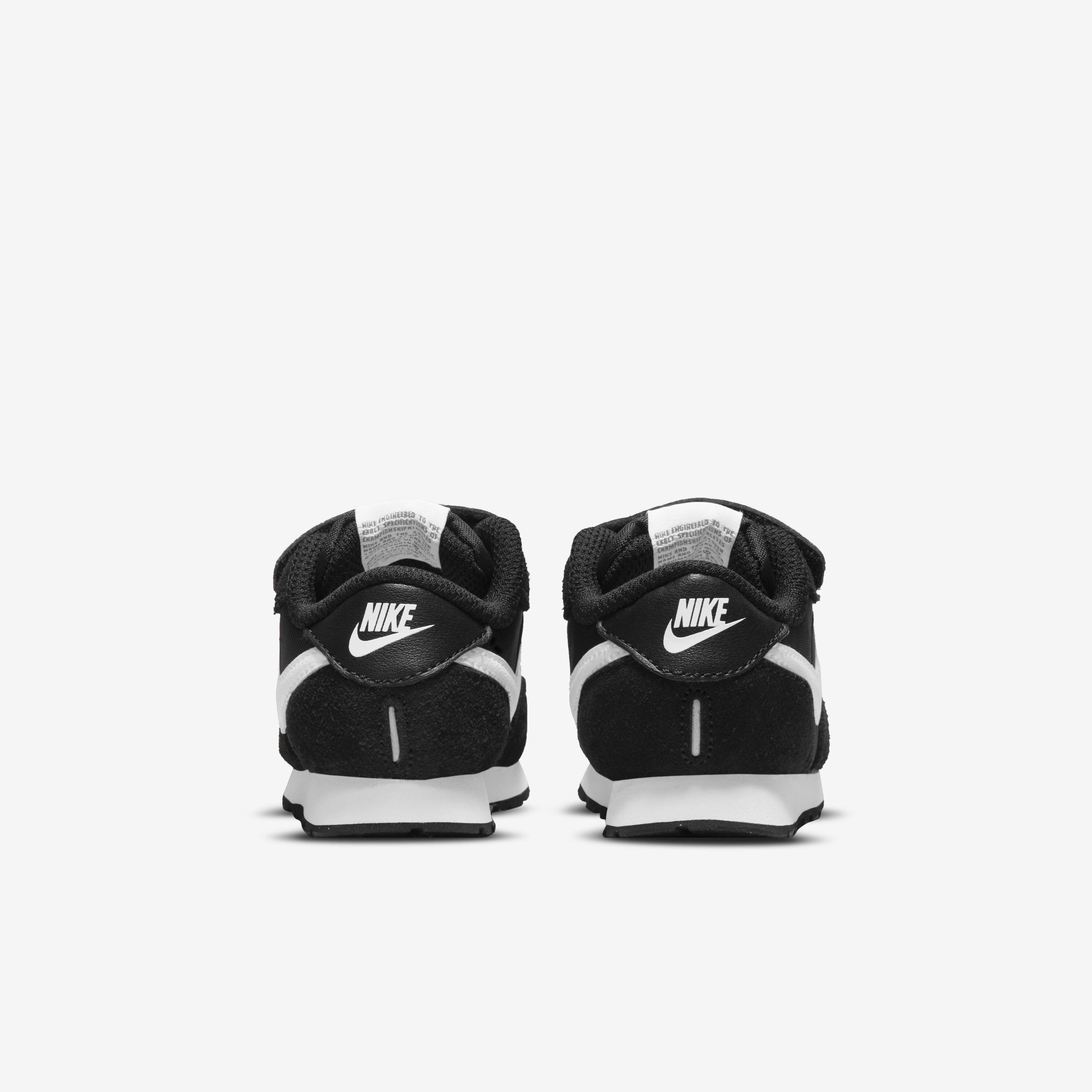 Nike md runner 2 toddler 2025