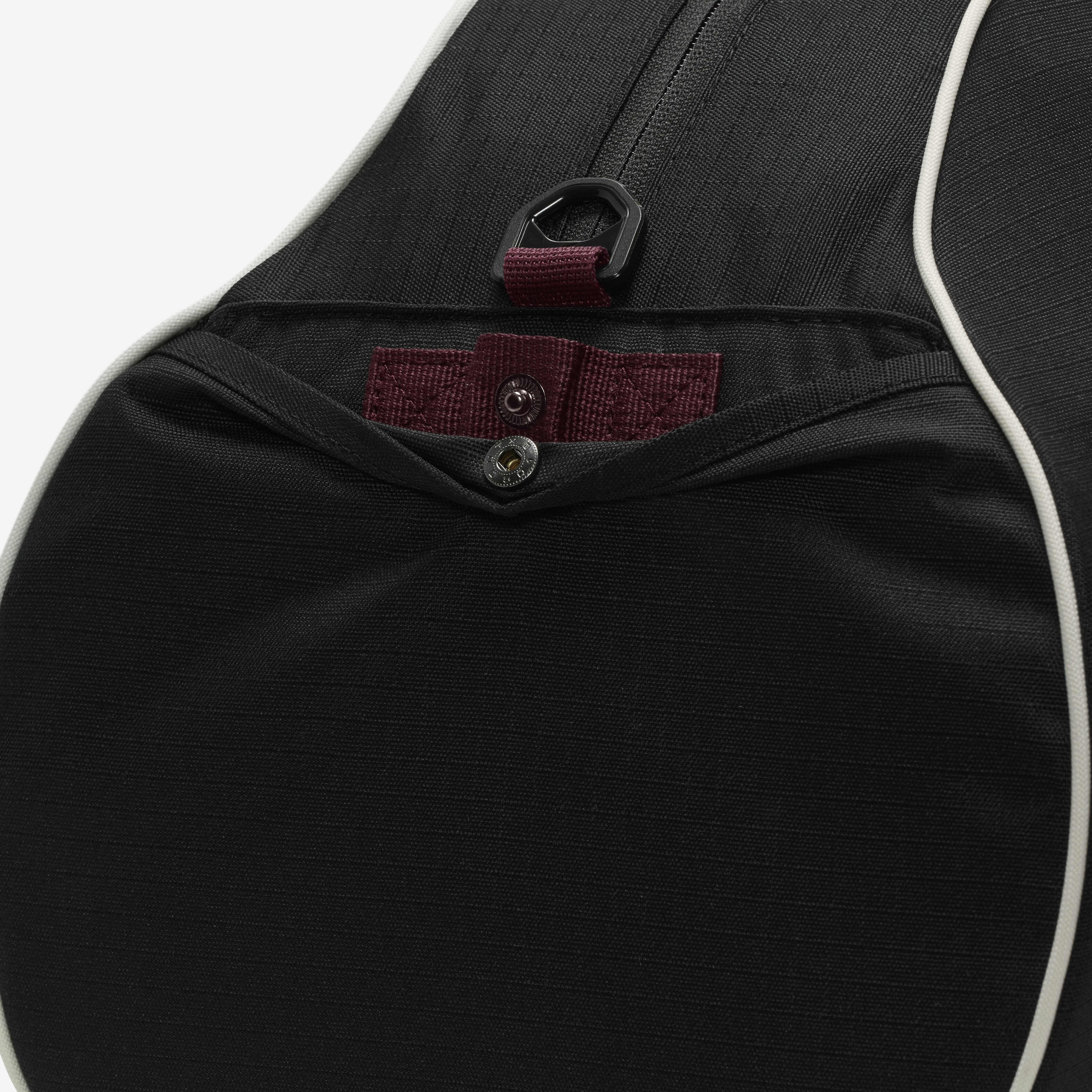 نايكي جيم كلوب image number 8