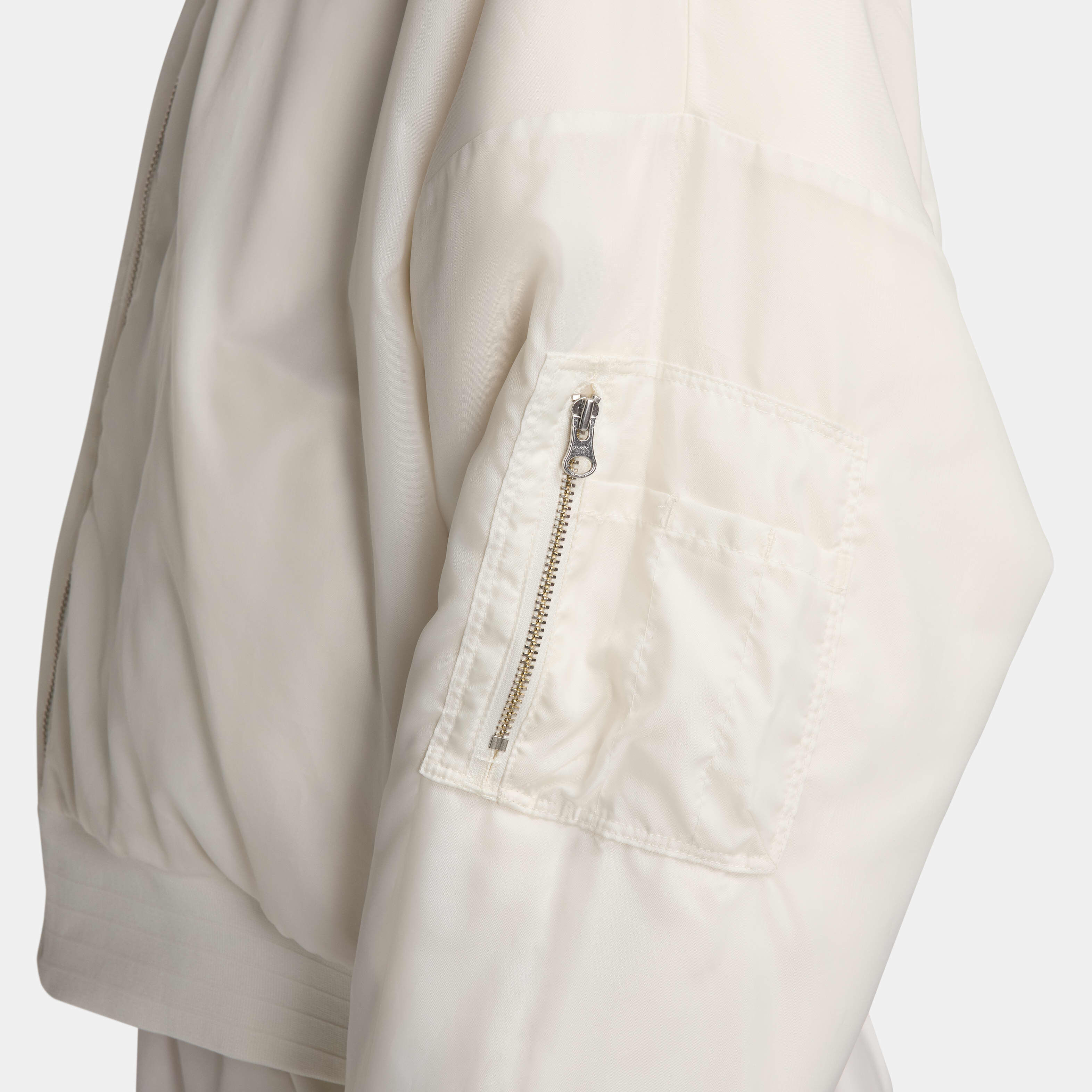 نايكي سبورتسوير image number 7