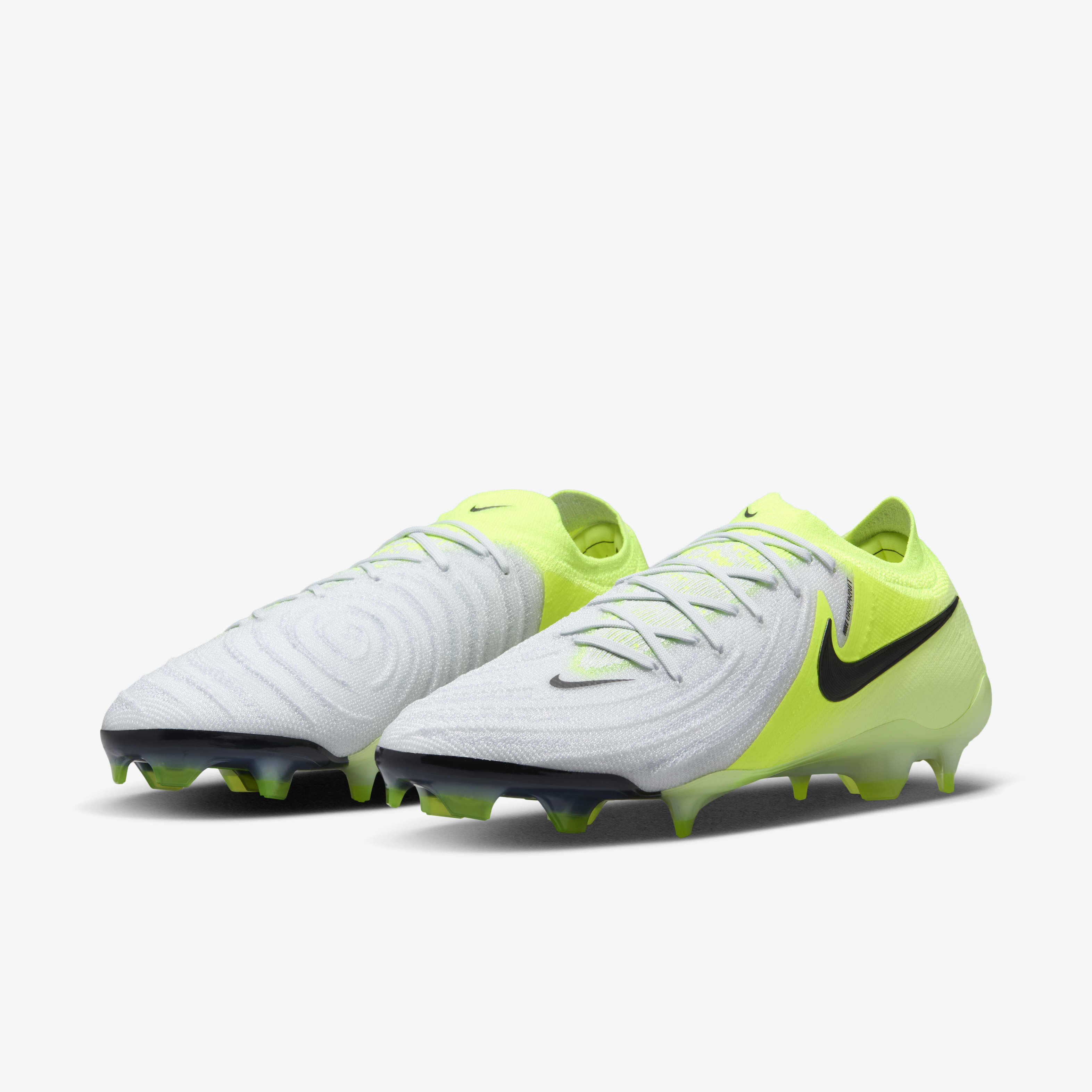 Nike Phantom GX 2 Elite FG Low Top Football Boot