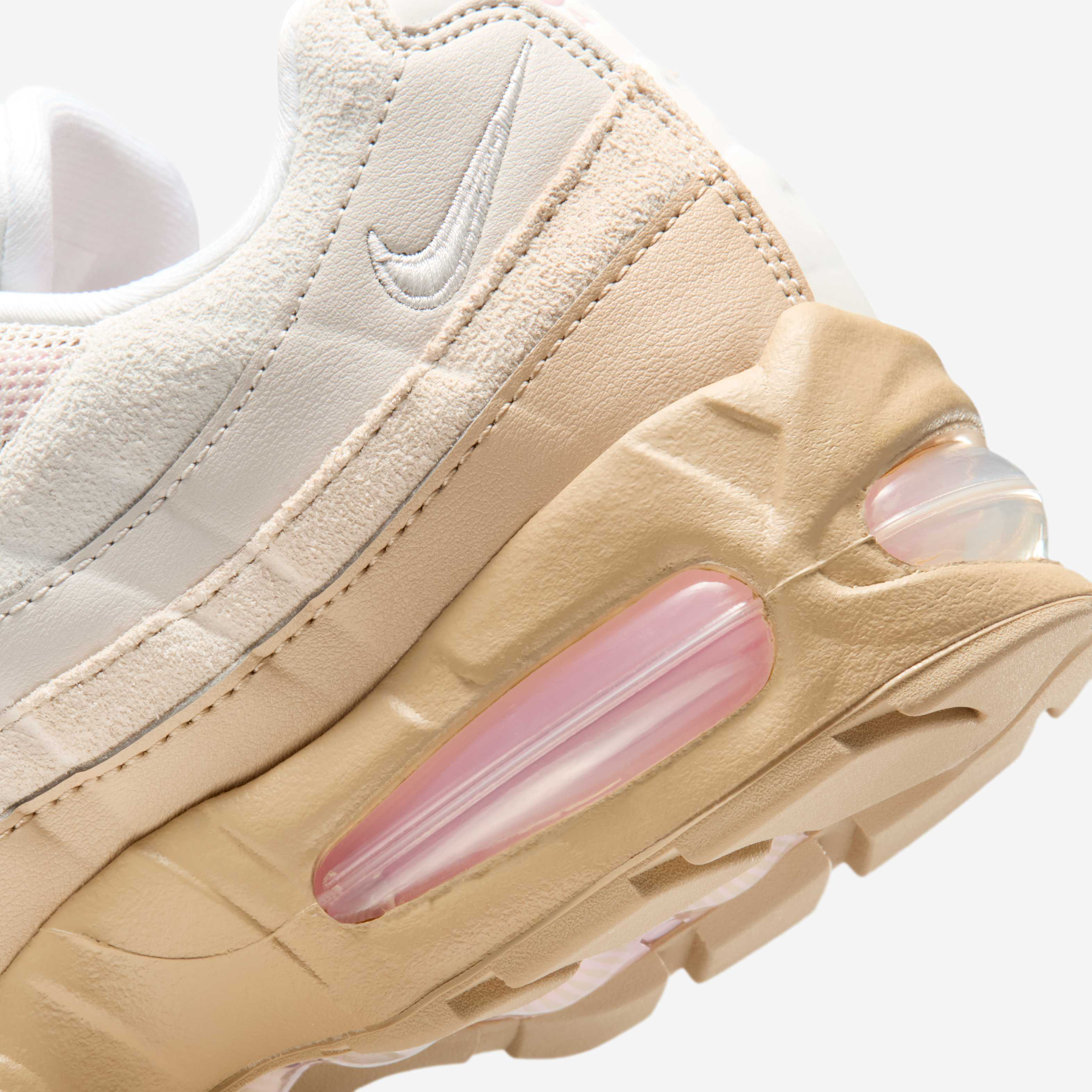 Nike Air Max 95 image number 7