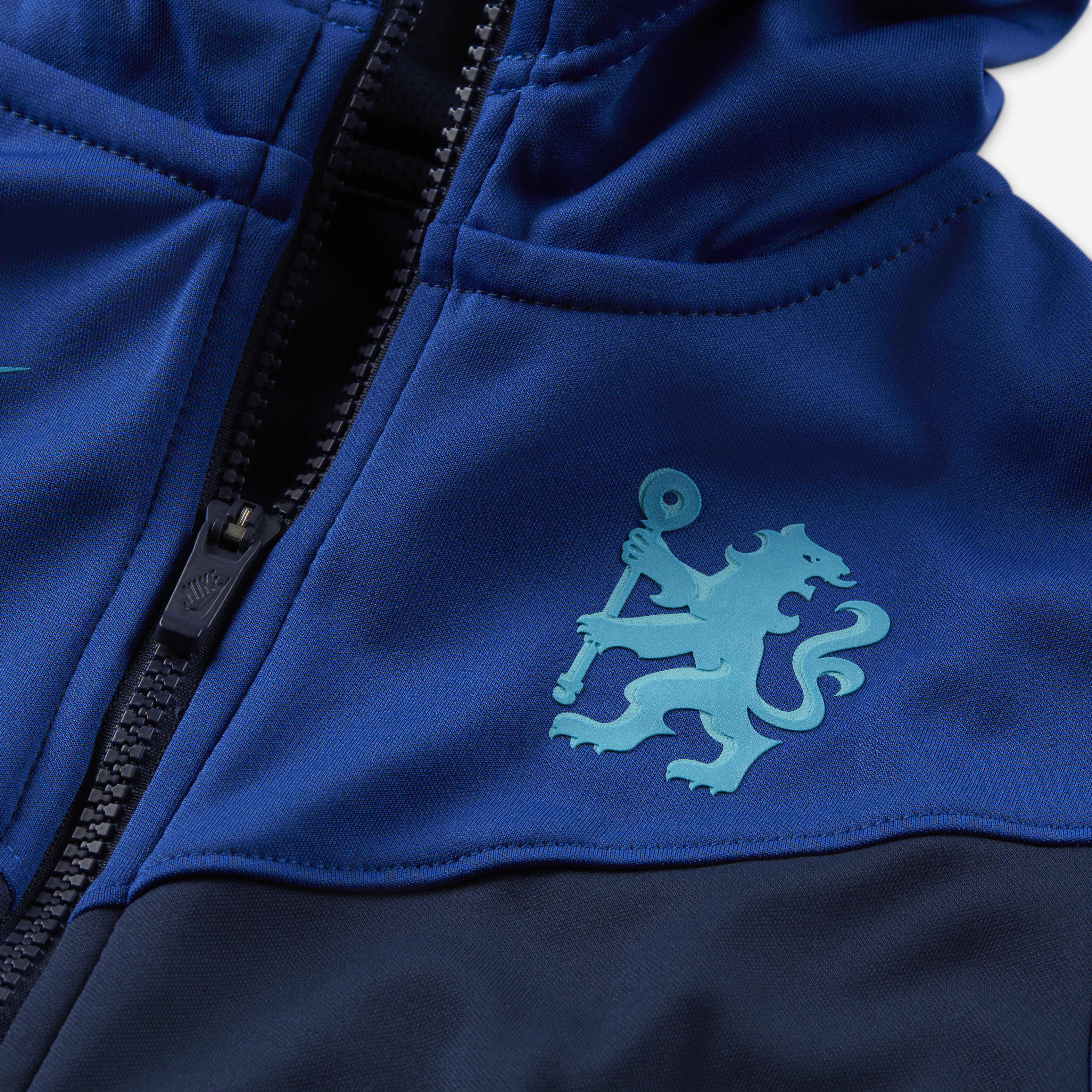 Chelsea F.C. Repeat image number 2