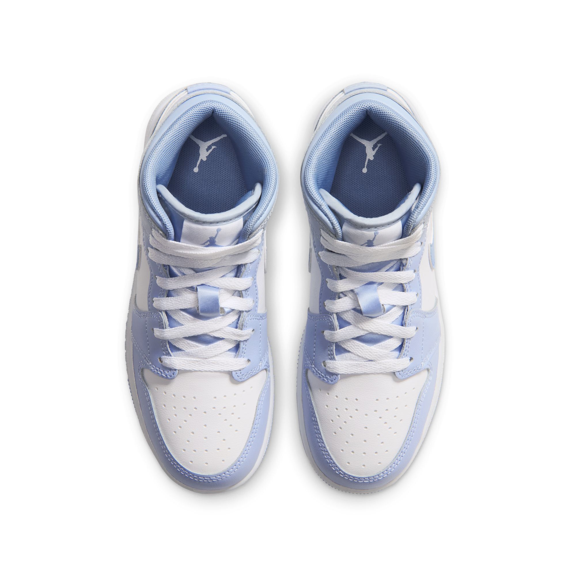 Air Jordan 1 Mid image number 3