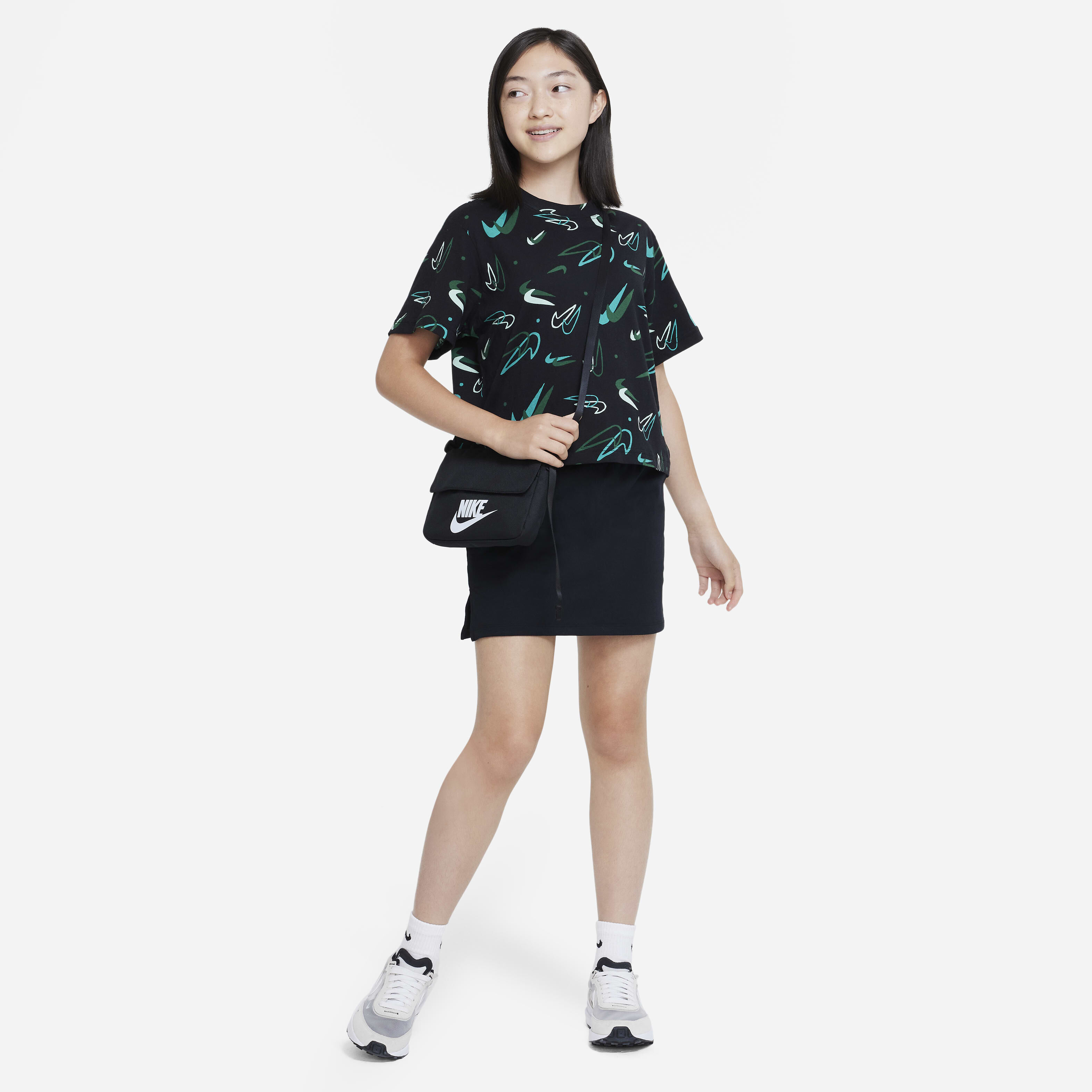 Nike Sportswear image number 3