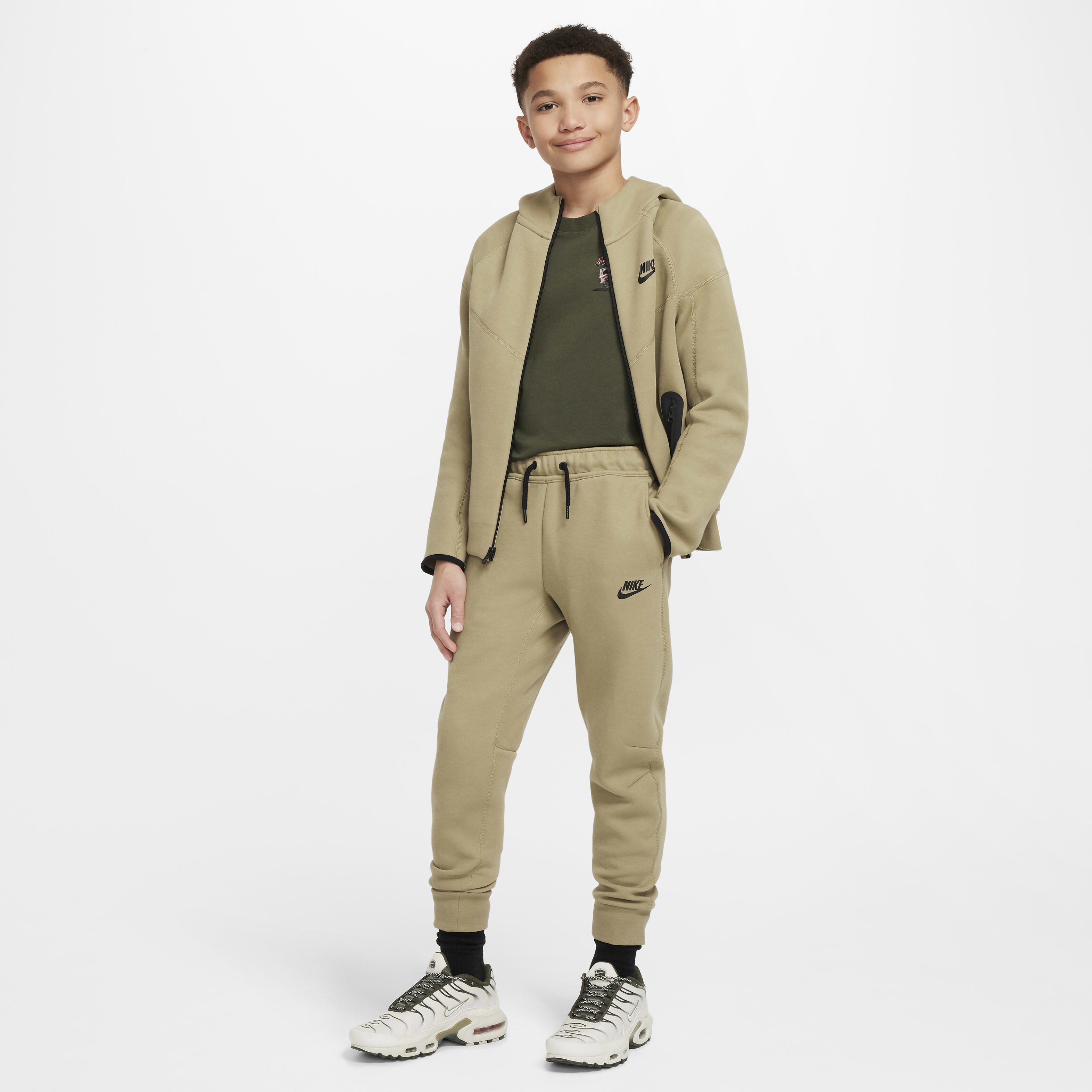 Buy Nike Sportswear Tech Fleece Older Kids Boys Trousers Nike Saudi Official