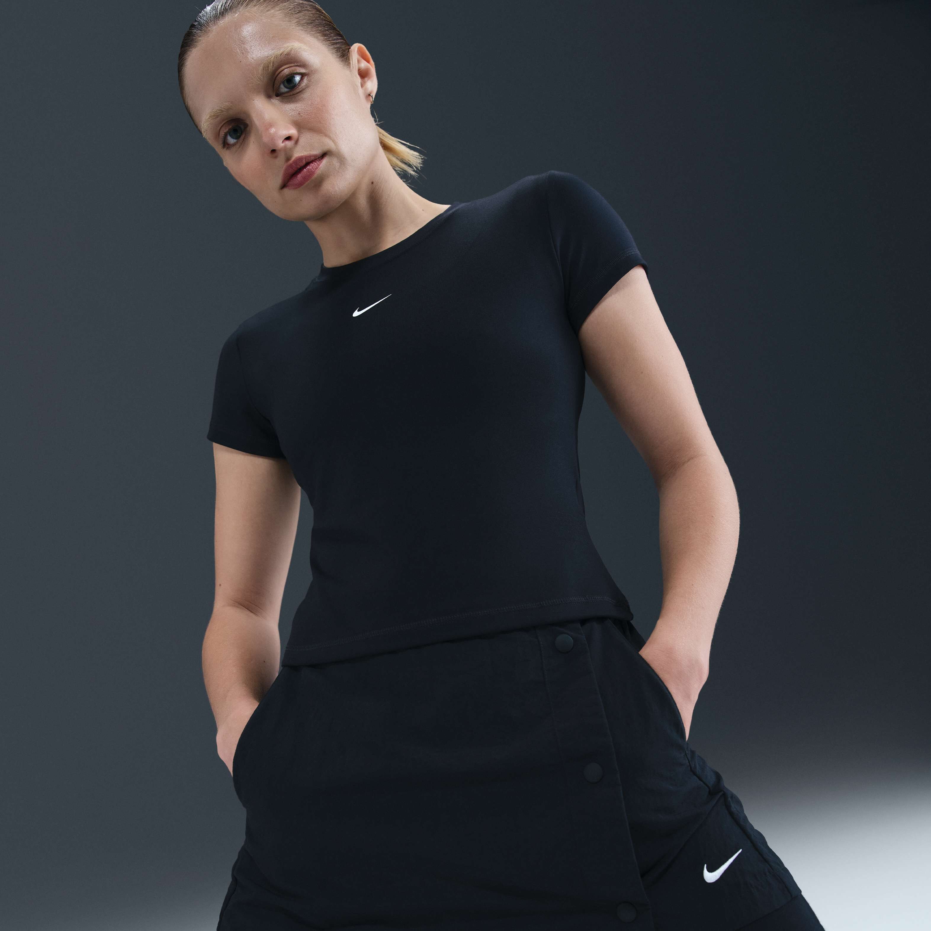 Nike Sportswear image number 2